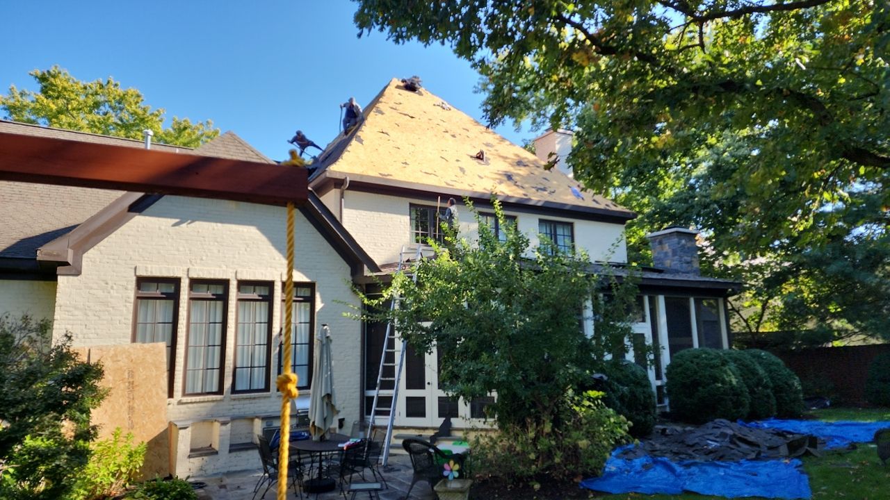Presidential Shake Install by Paragon Roofing