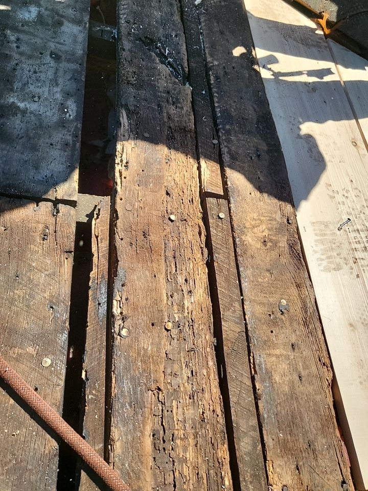 ATLAS PINNACLE COLOR: PRISTINE SCOTCHGARD HEARTHSTONE DRIP EDGE: BLACK by Eagle Eye Roofing