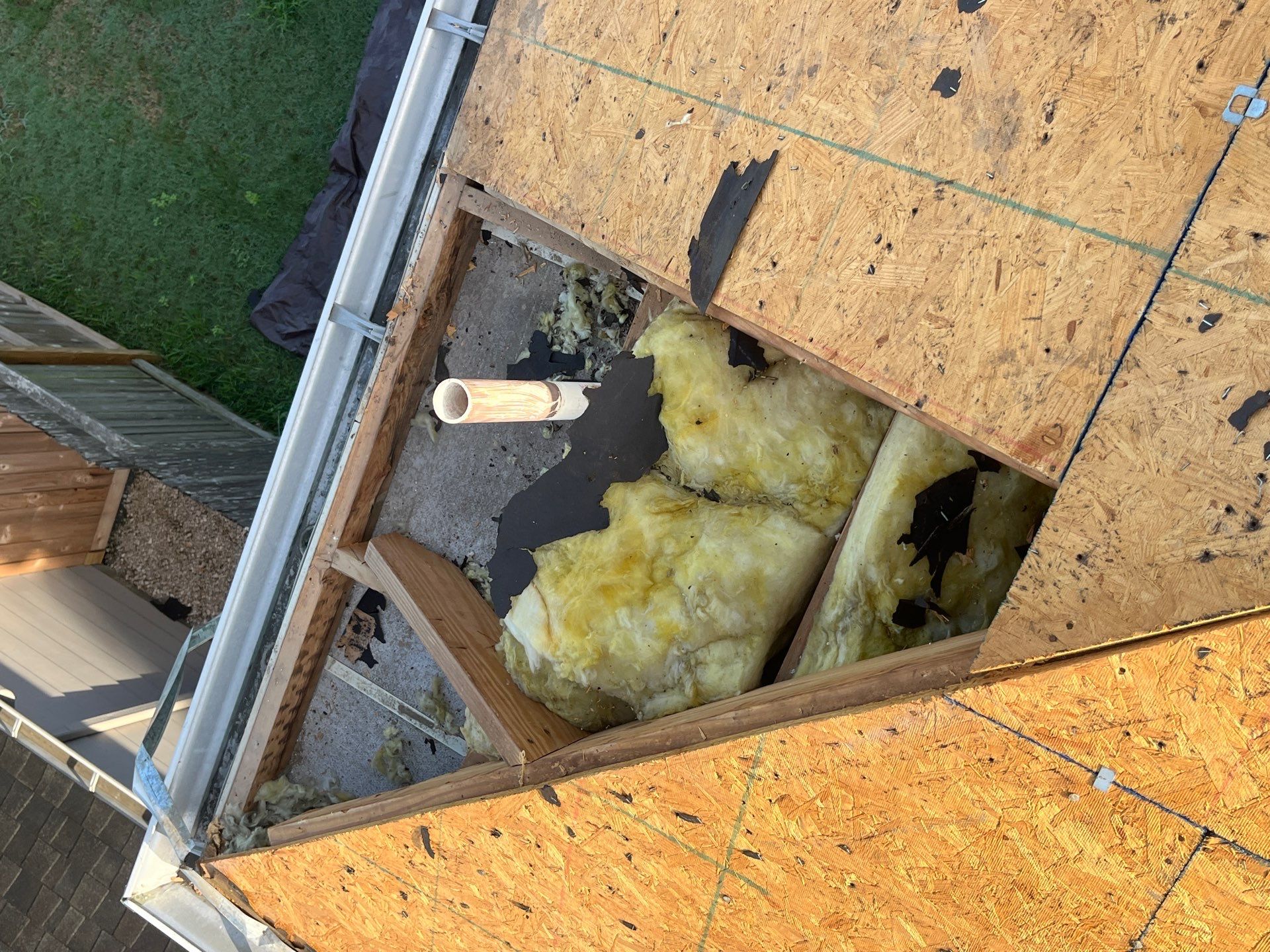 Residential Roofing Installation using Owen's Corning Duration (Lifetime) Shingles by Roof Repair Company