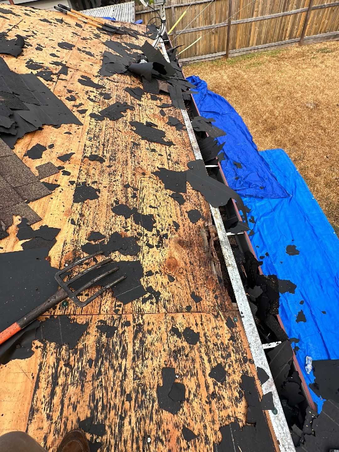Residential Roofing Installation using Owen's Corning Duration (Lifetime) Shingles by Roof Repair Company