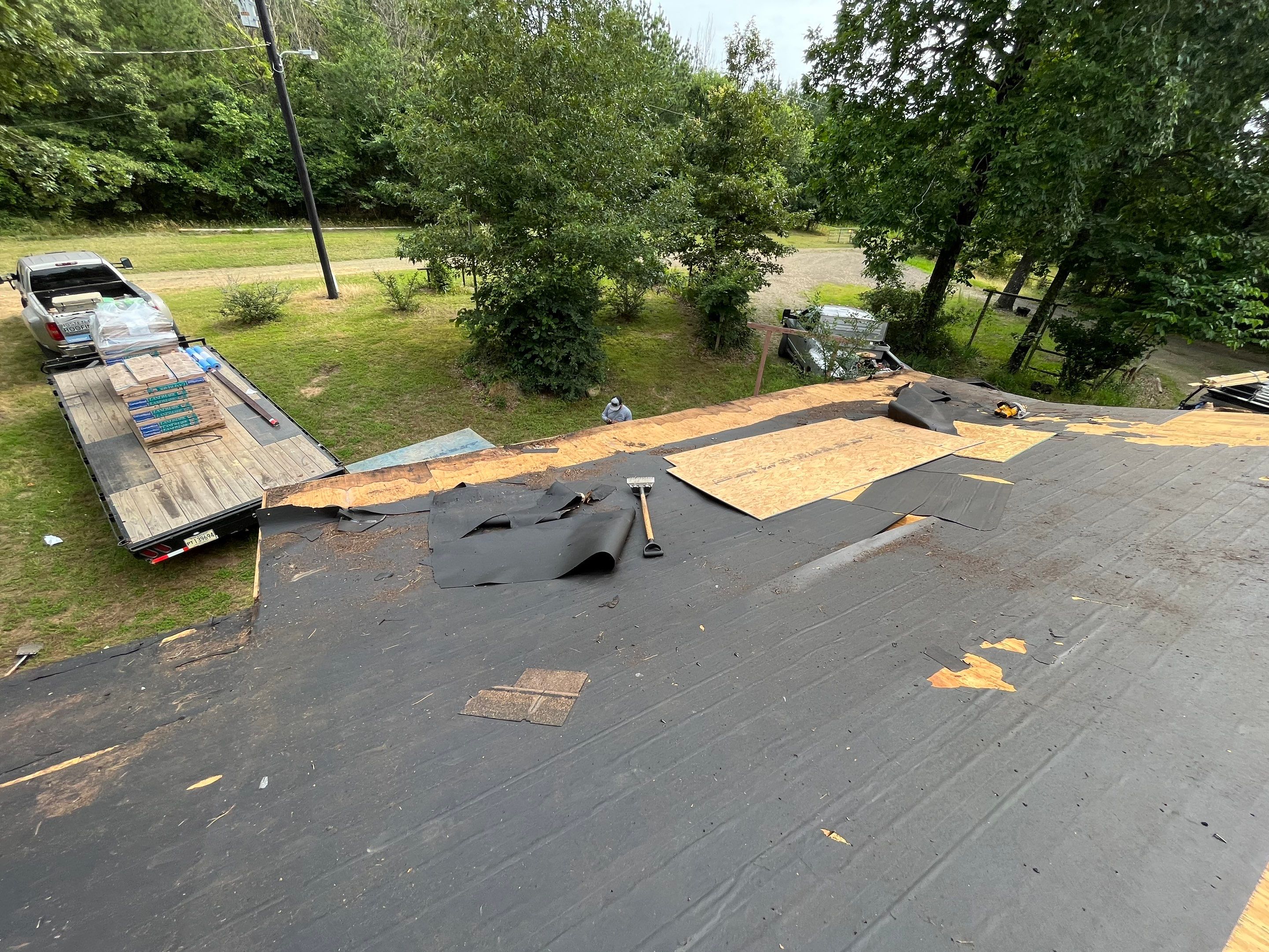 Storm Restoration Reroof: 25 Year 3-Tab Shingle by Hostetler Roofing