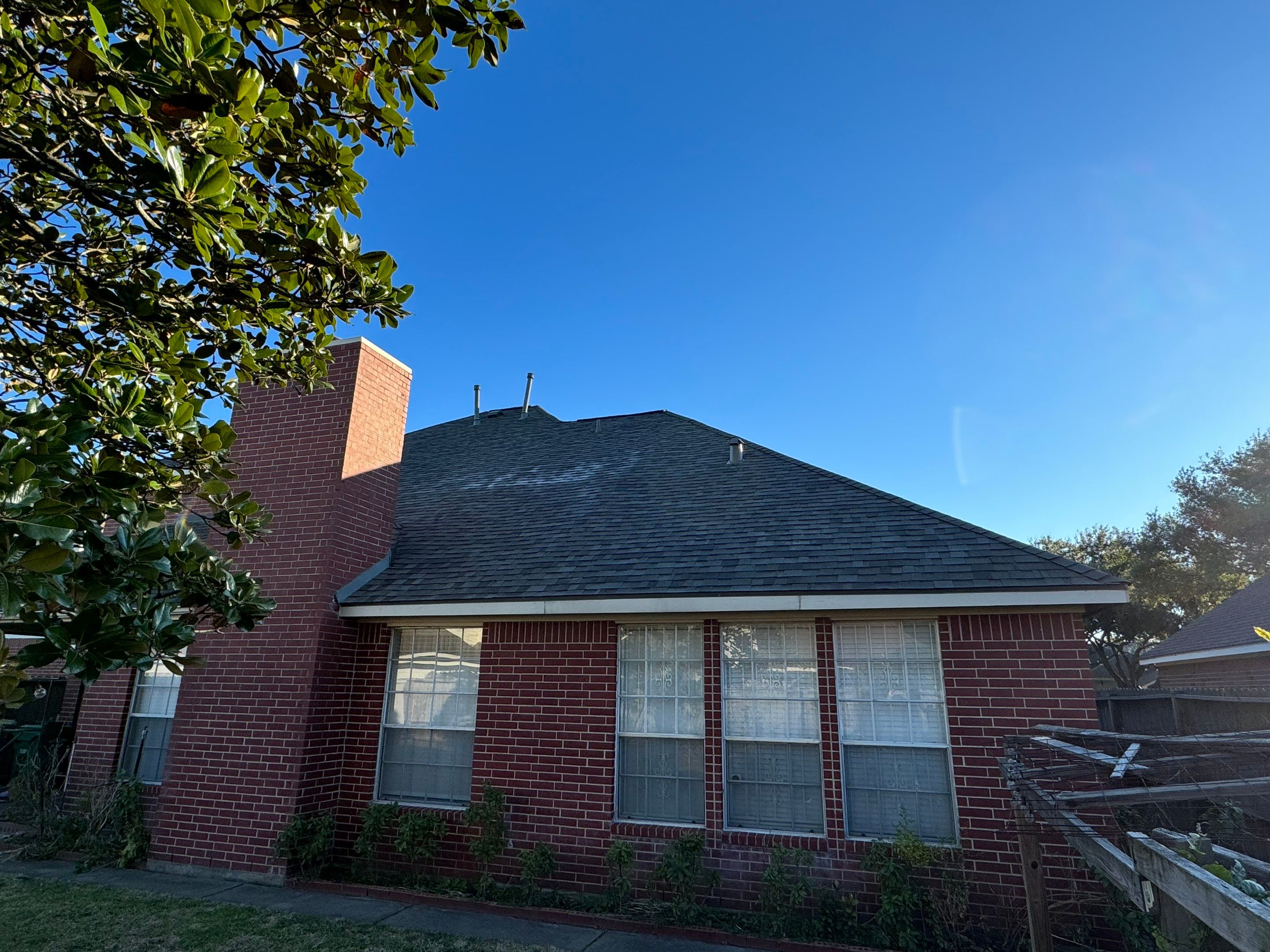Residential Roofing Installation using Owen's Corning Duration (Lifetime) Shingles by Roof Repair Company