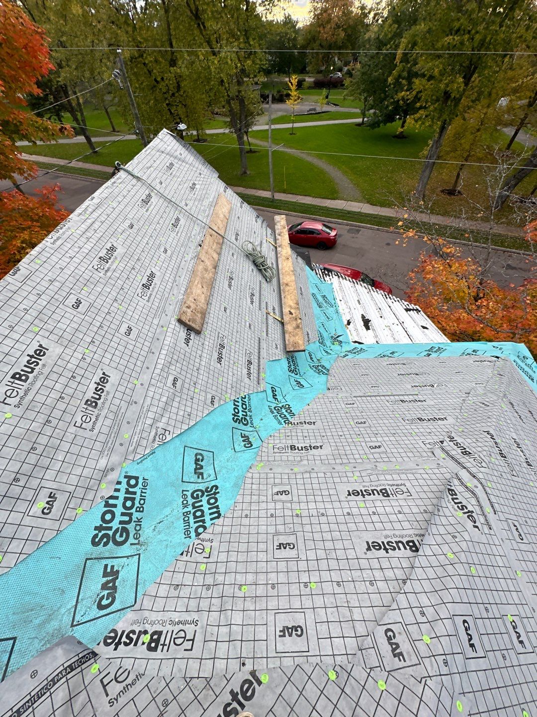 Residential Roofing Installation using Asphalt GAF HDZ by Artisan Roofing & Home Improvements Inc.