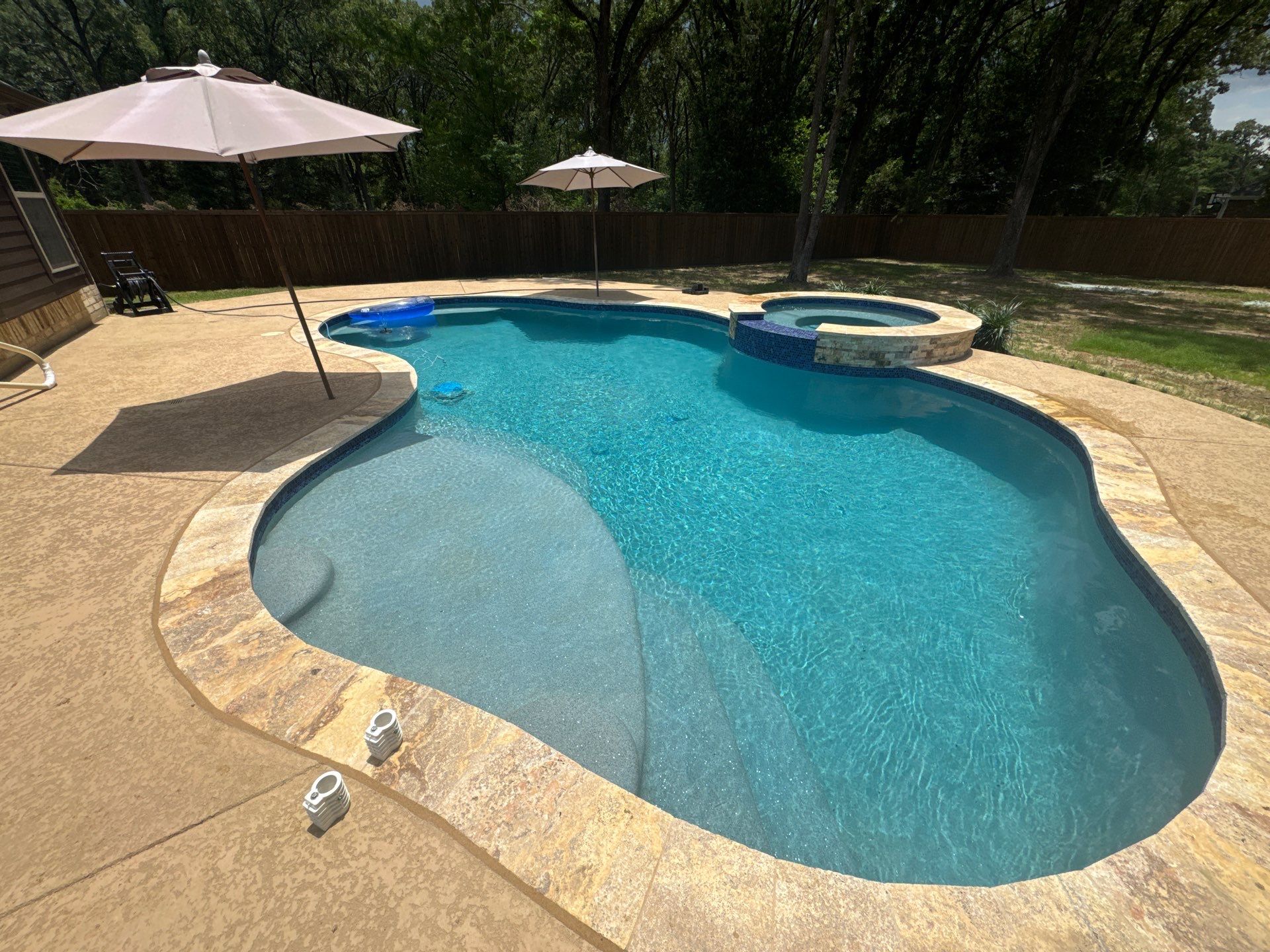 Resort-Style Freeform Pool and Spa Remodel by Pinnacle Pools and Spas - DFW