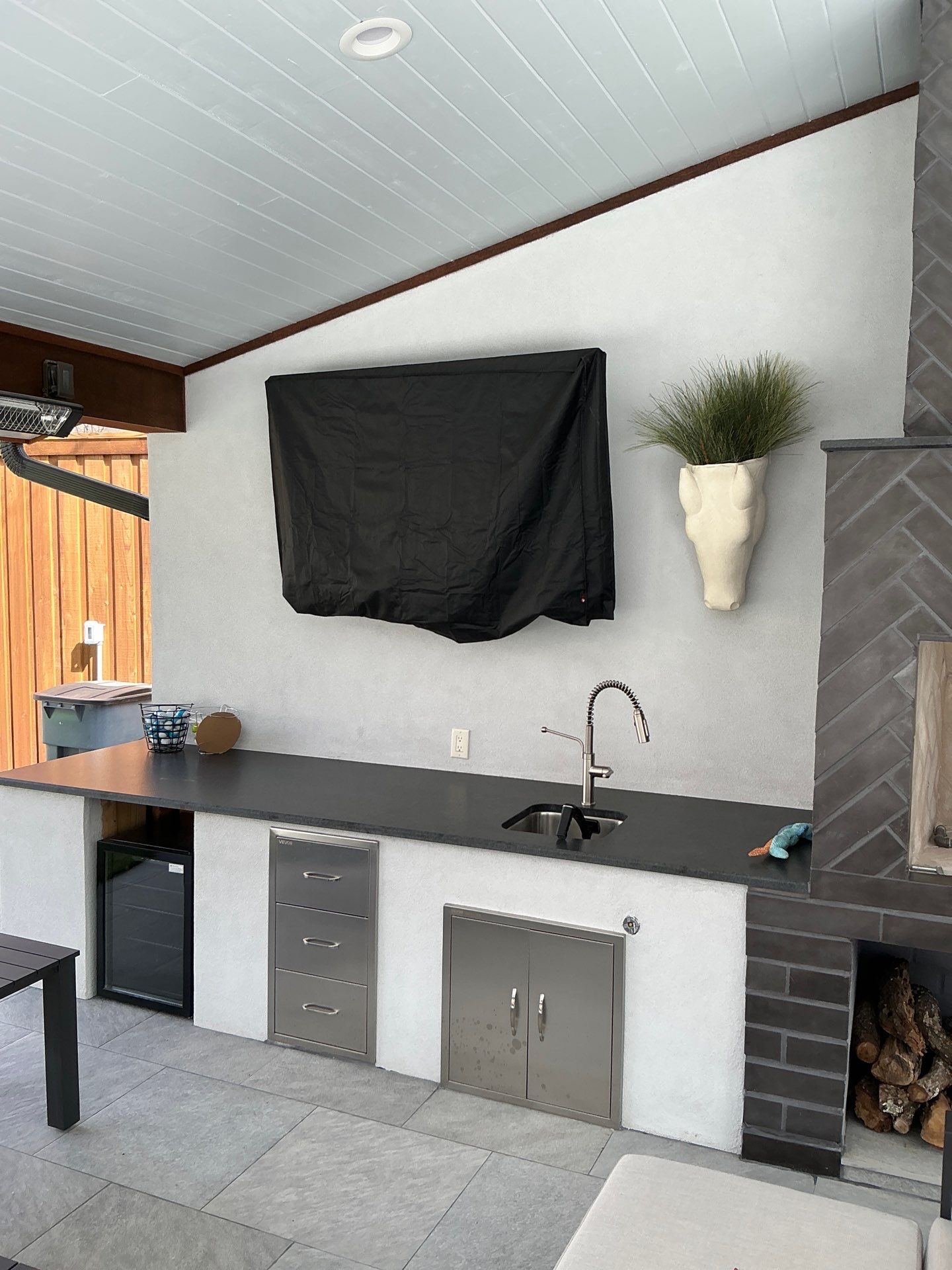 Backyard Remodel-Hayden by Spanky’s Landscape