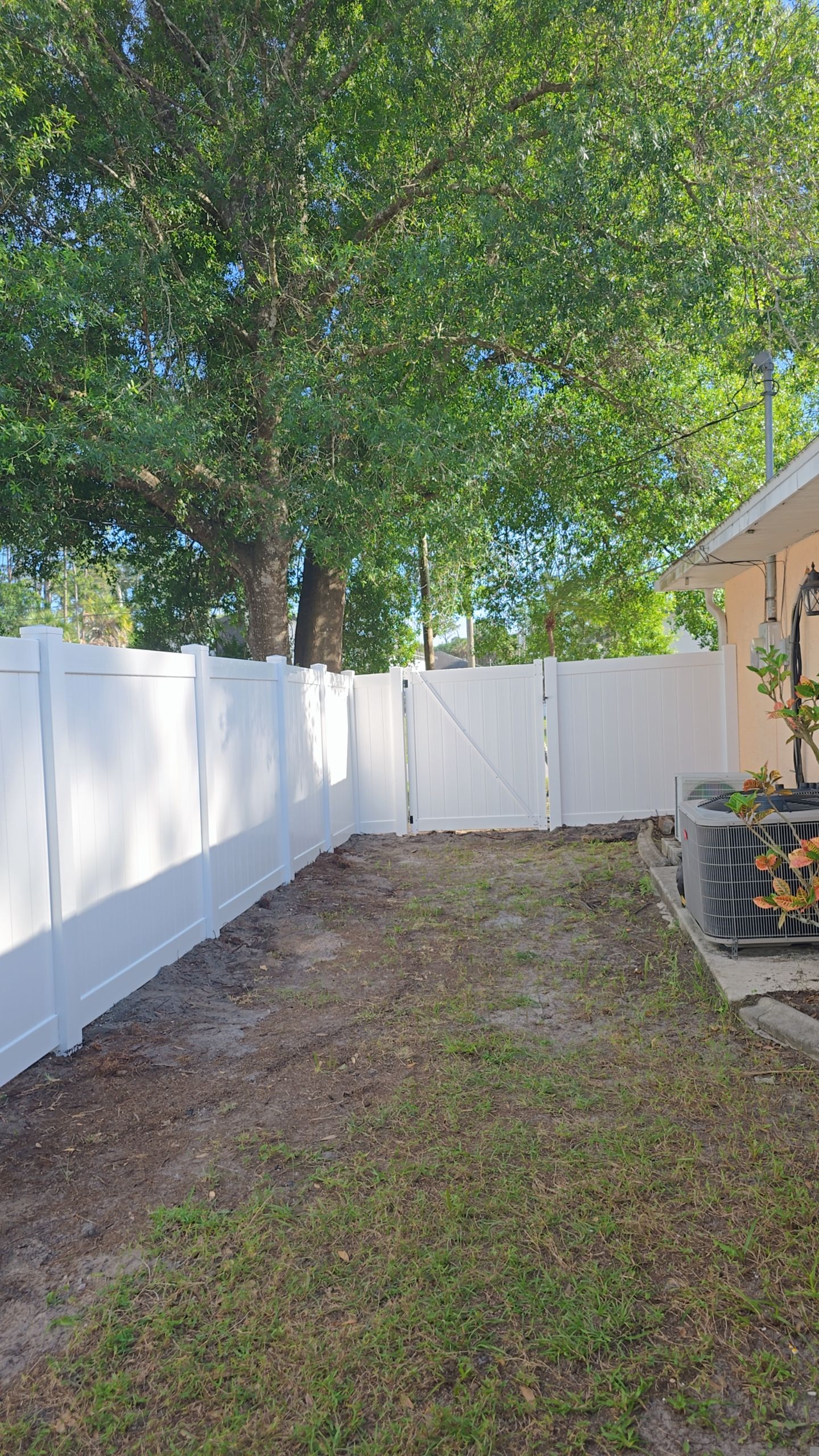 Vinyl Installation in North Port by True Fence LLC