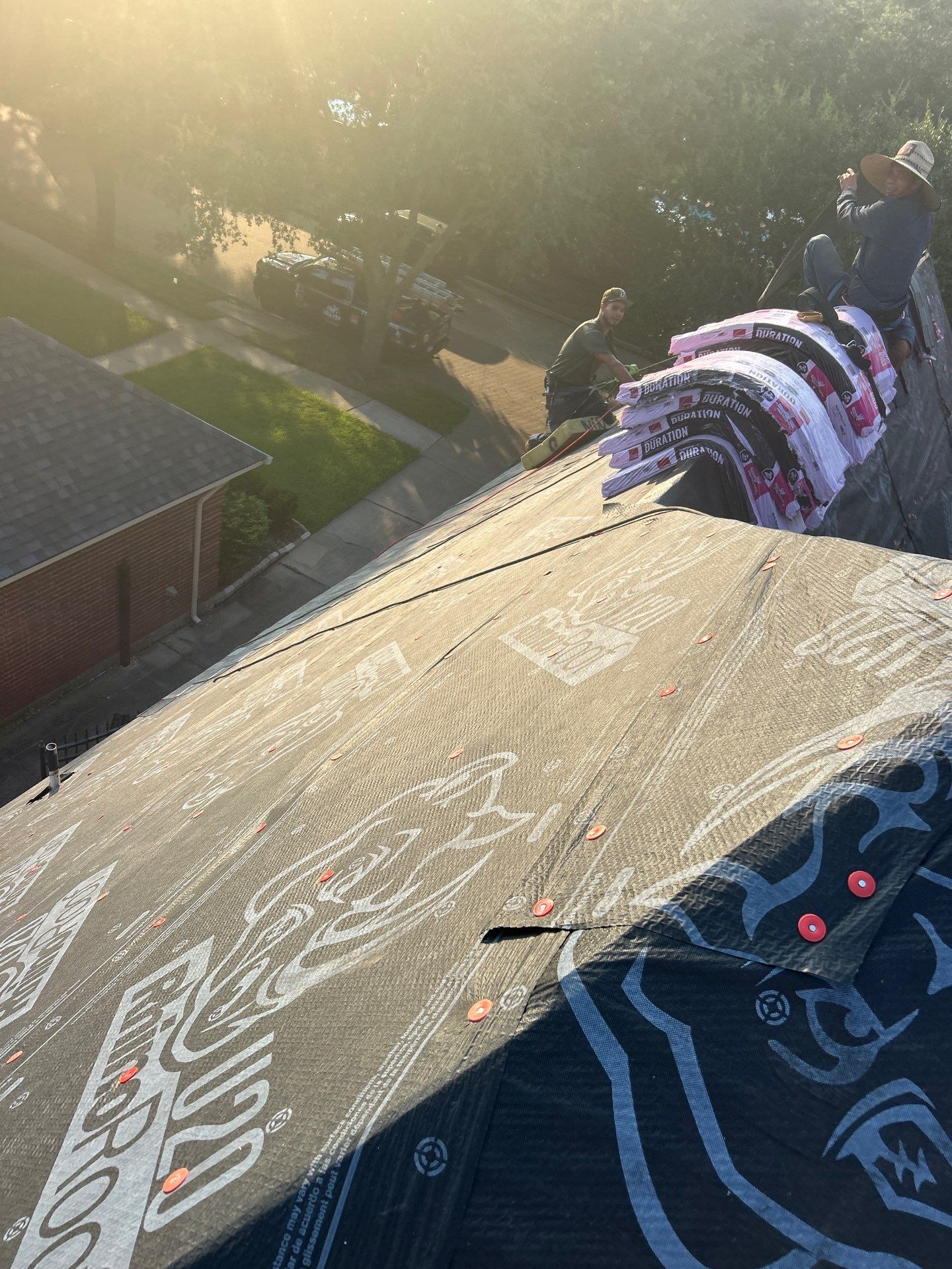 Residential Roofing Installation using Owen's Corning Duration (Lifetime) Shingles by Roof Repair Company