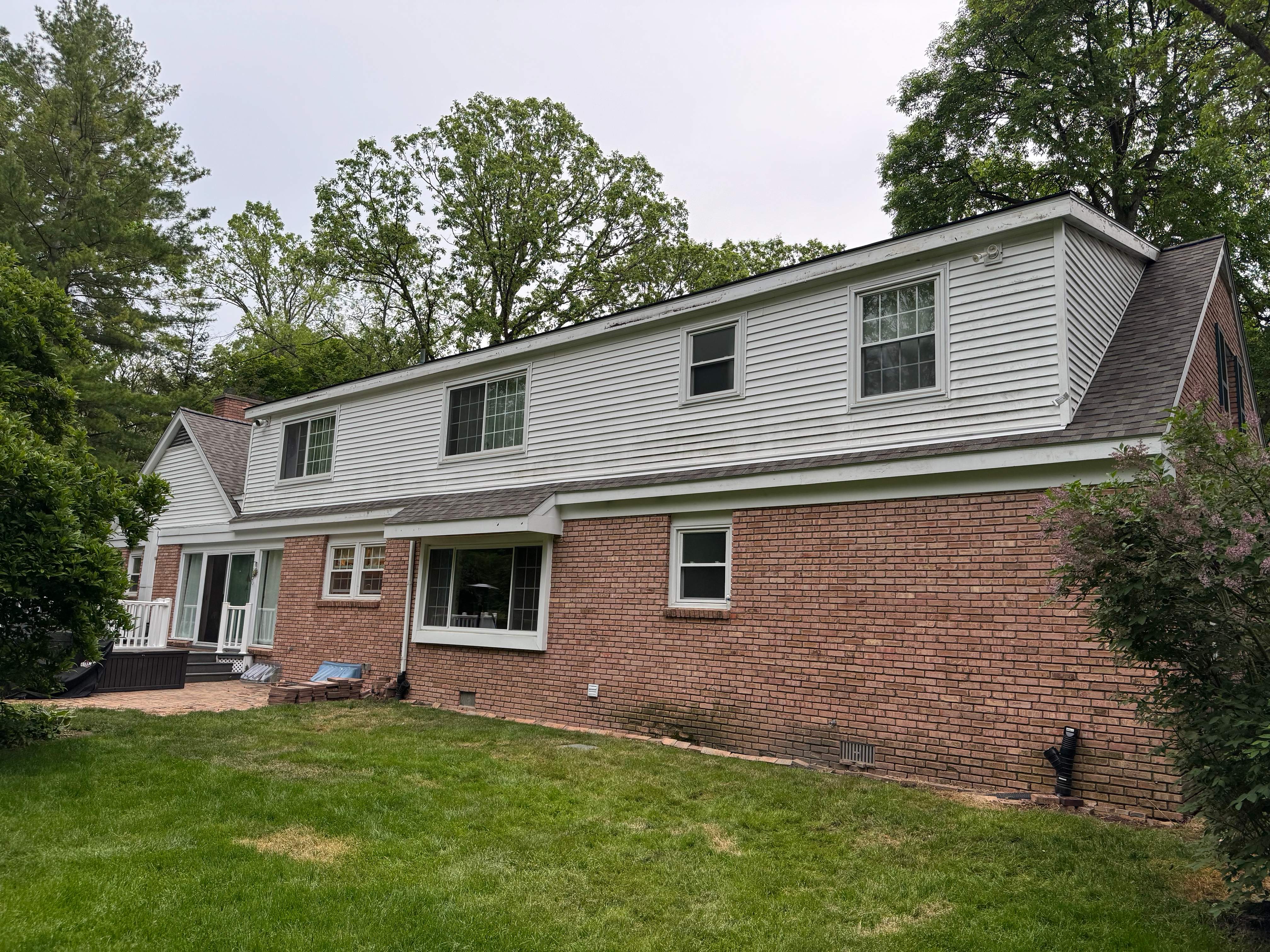 Residential Roofing Installation using Certainteed Landmark ClimateFlex by GRACCO