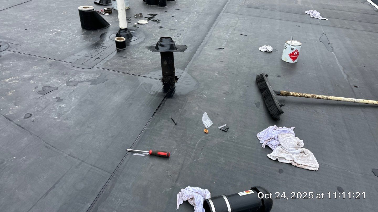 Westford EPDM Flat Roof with Gutter & Soffit/Fascia Replacement by Mighty Dog Roofing of Greater Middlesex County