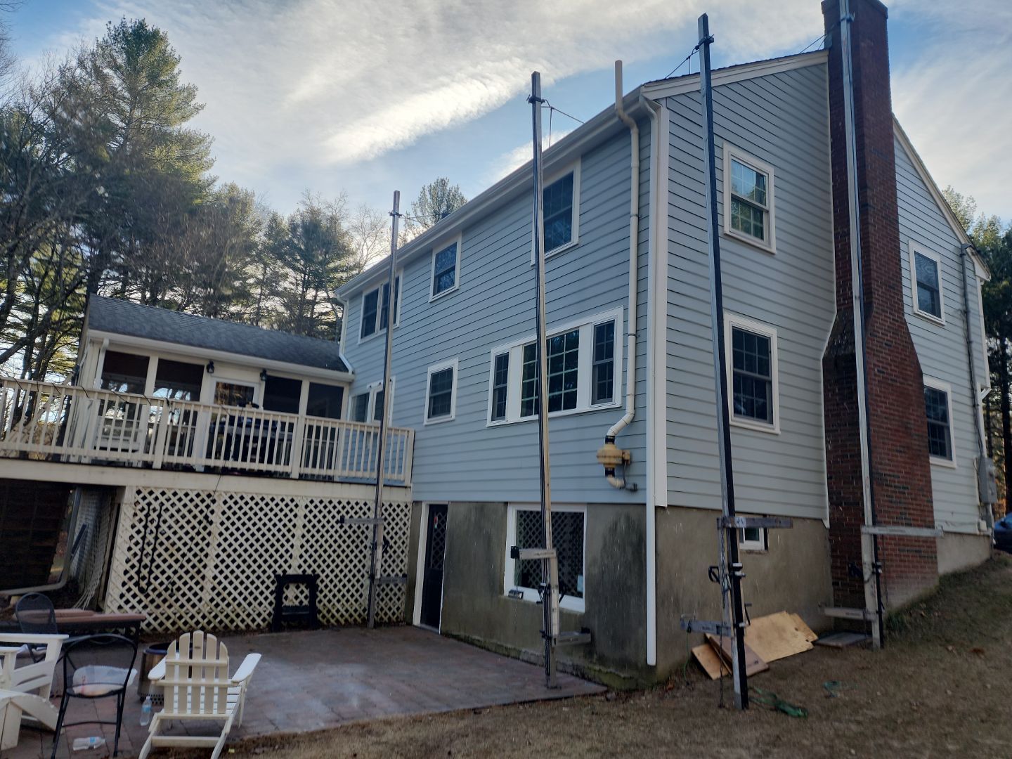 Exterior remodeling in Carlsile, MA by UBrothers Construction