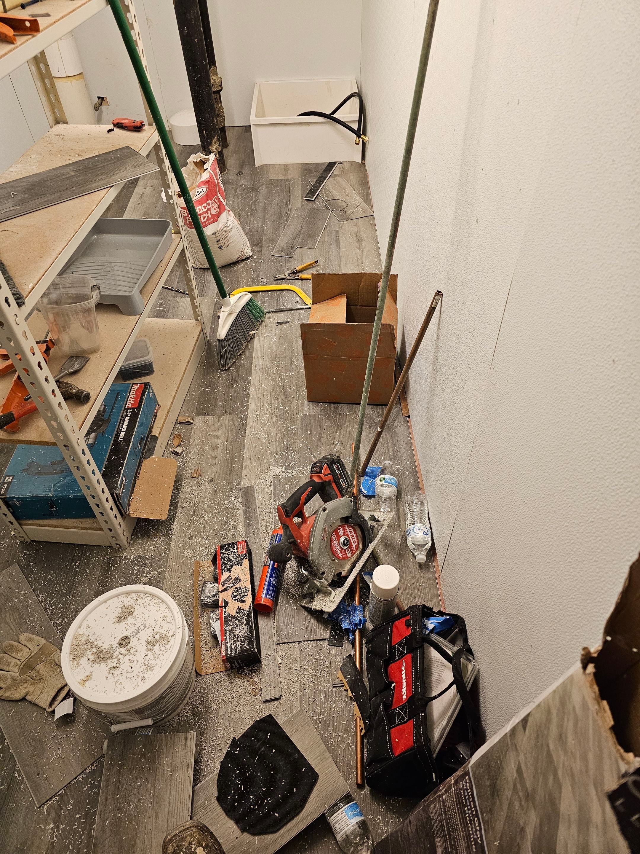 Showers & Storage by EL-GC LLC