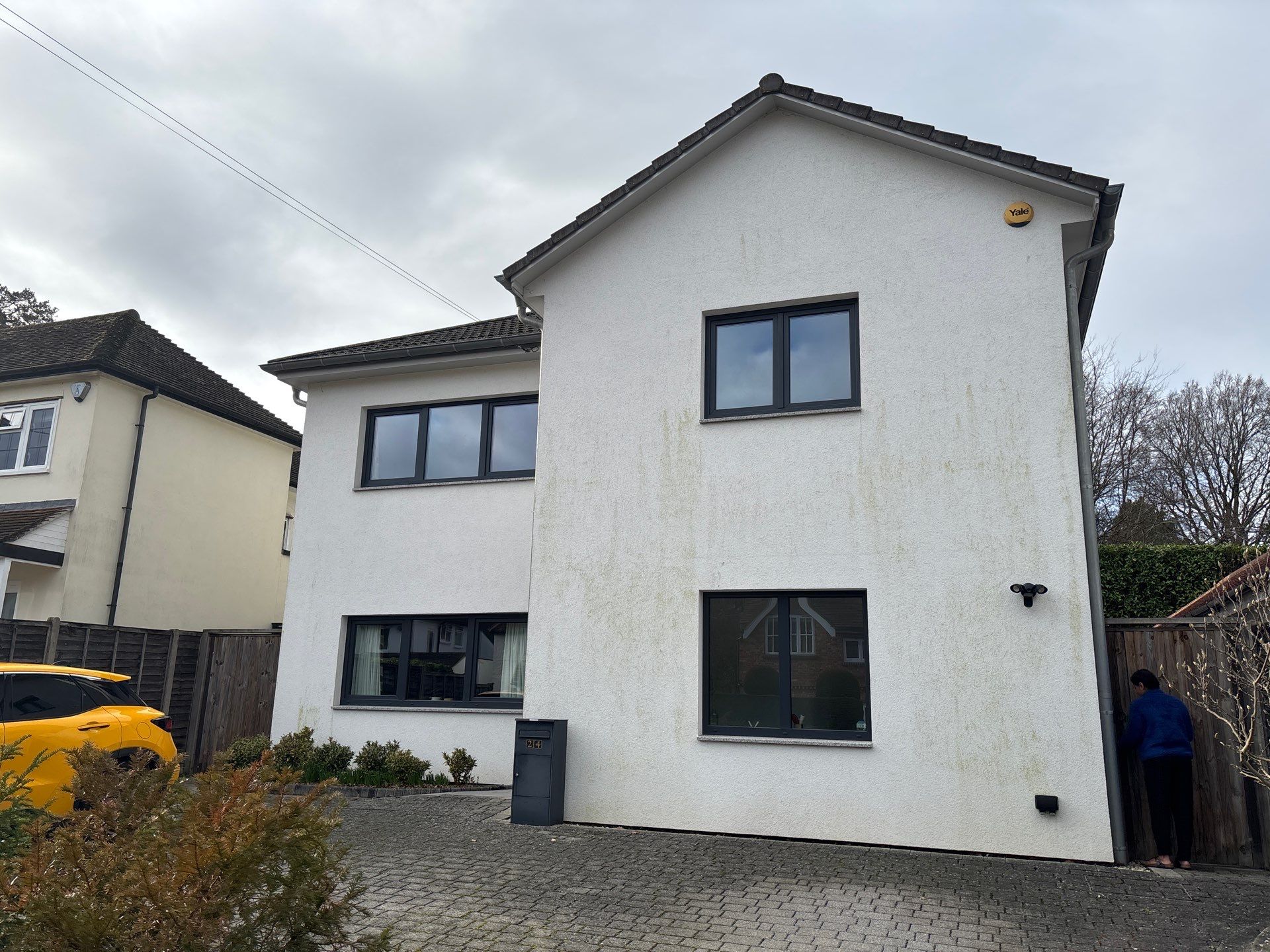 Render Cleaning -Driveway Cleaning by Ges Exterior Cleaning ltd