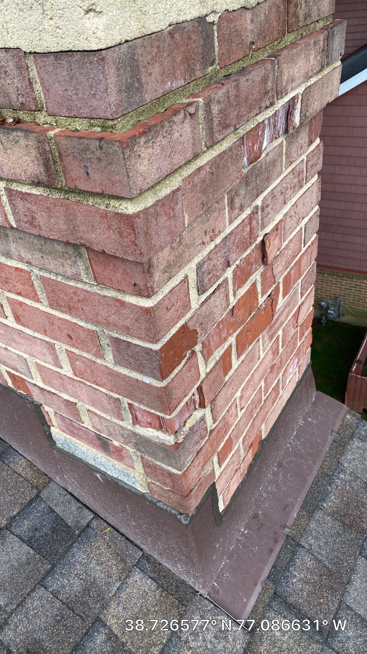 Alexandria: CertainTeed Landmark Pro Architectural Shingles in Max Def Shenandoah by RM Banning, Inc.