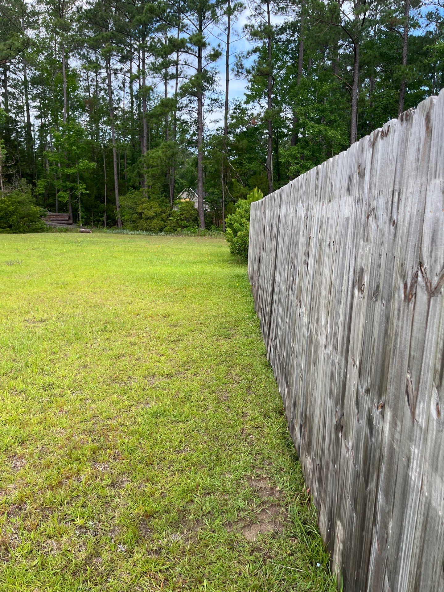 Hamilton Vinyl Privacy Project in Havelock by Superior Fence and Rail
