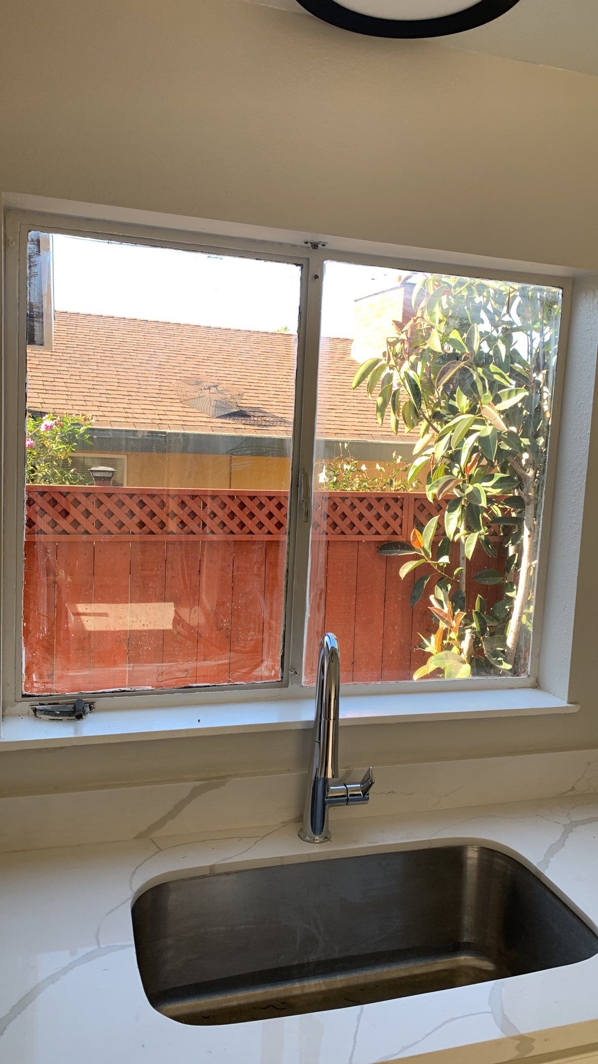 Tess Blengino Listing 2831 Gonzaga by SpotFree Window Cleaning