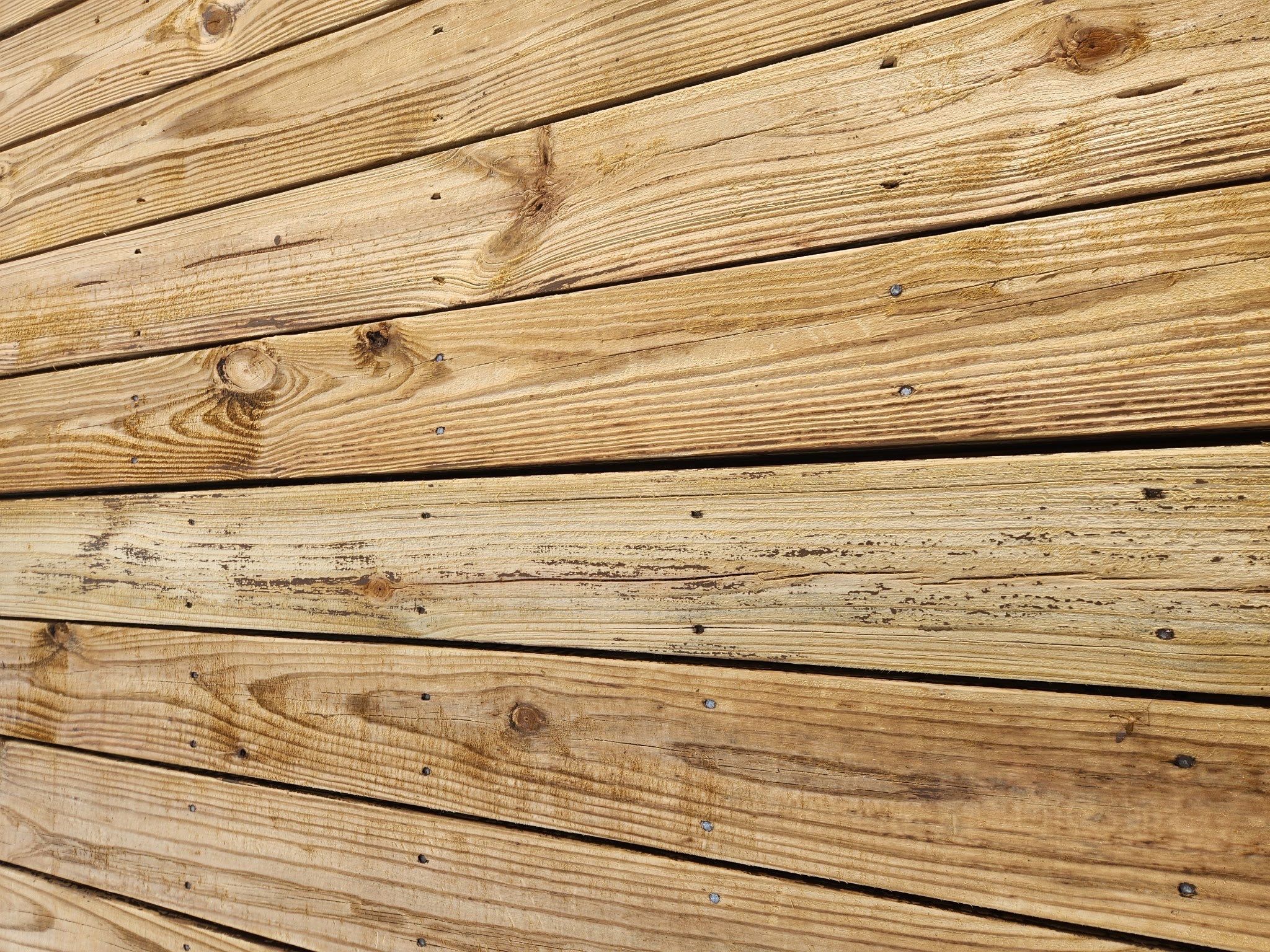 Wood Deck using Wood Sealant by DuraSeal