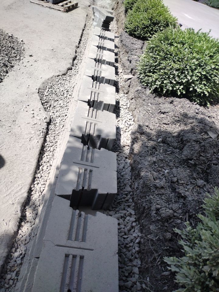 Replacement of existing retaining wall.  by New Horizon Landscapes