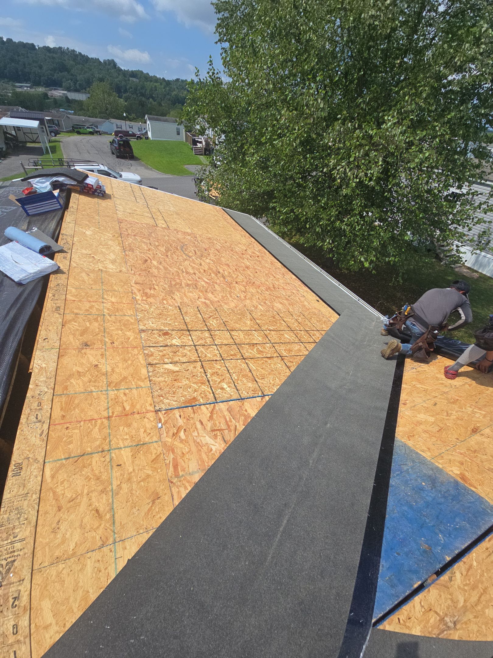 Residential Roofing Installation using GAF Timberline HDZ Fox Hollow Grey by Rainstoppers Roofing