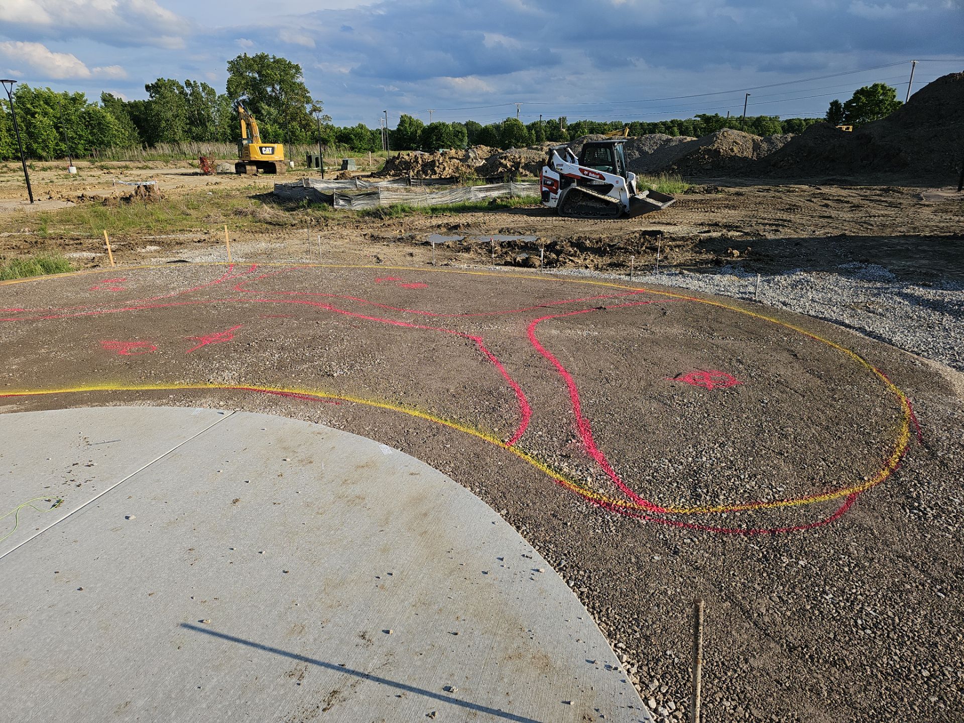 Custom Putting Green and Pet Parks @ Union Station Apartments in Marysville, Ohio by Southwest Greens Midwest