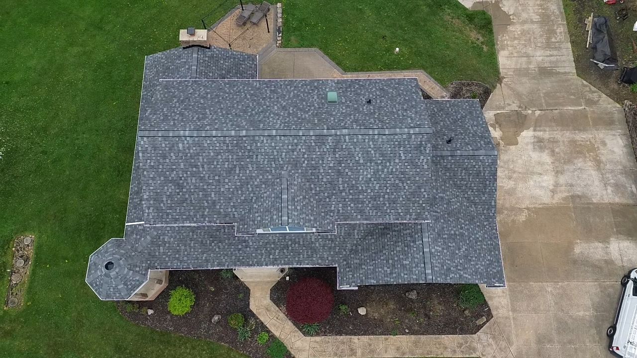Atlas Pinnacle, Color, Coastal Granite, Drip Edge, Birch White by Eagle Eye Roofing