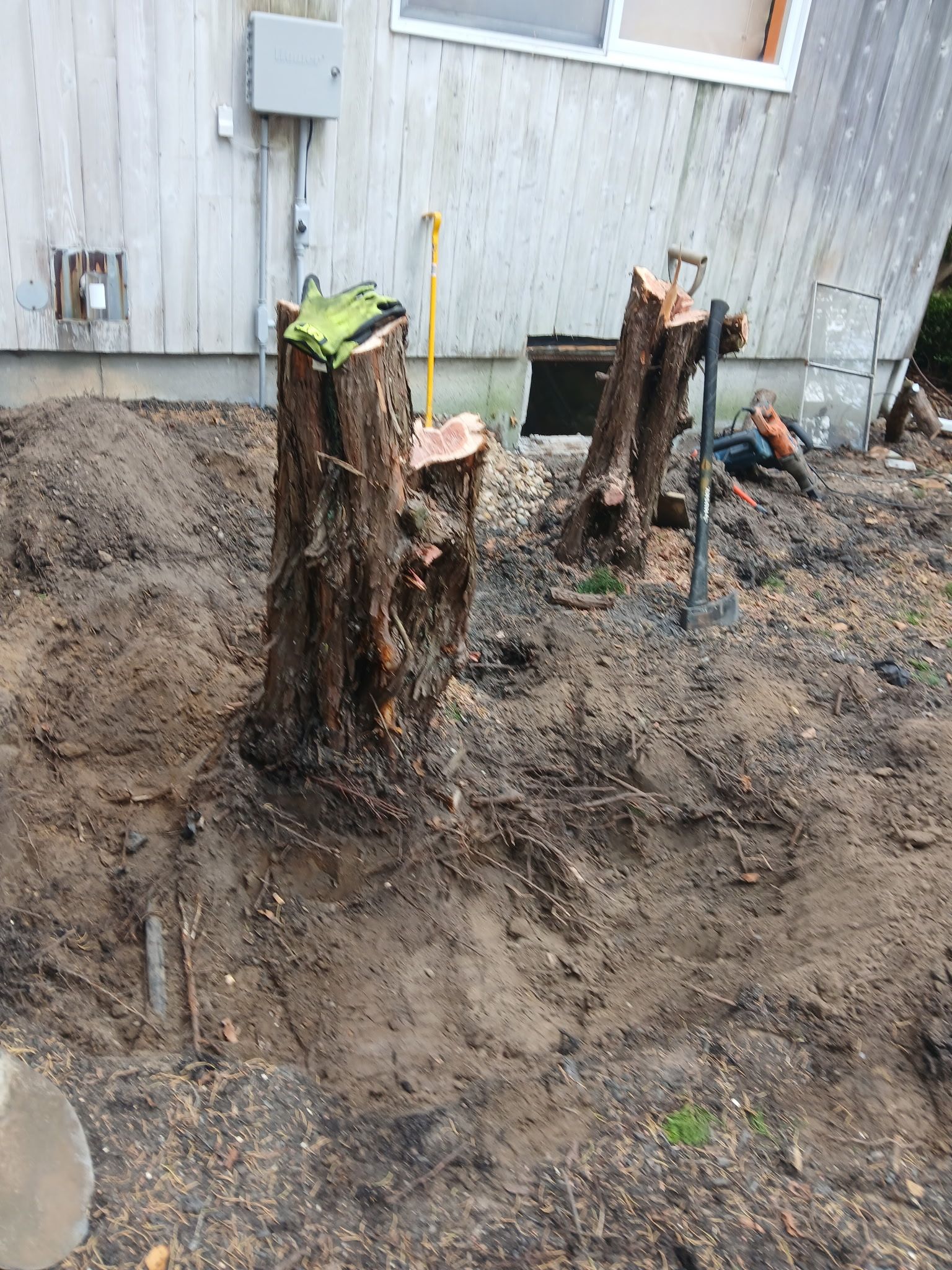 Hidden Cove Ct • Southampton, NY 11968 by A.M. Shield Waterproofing, Corp.