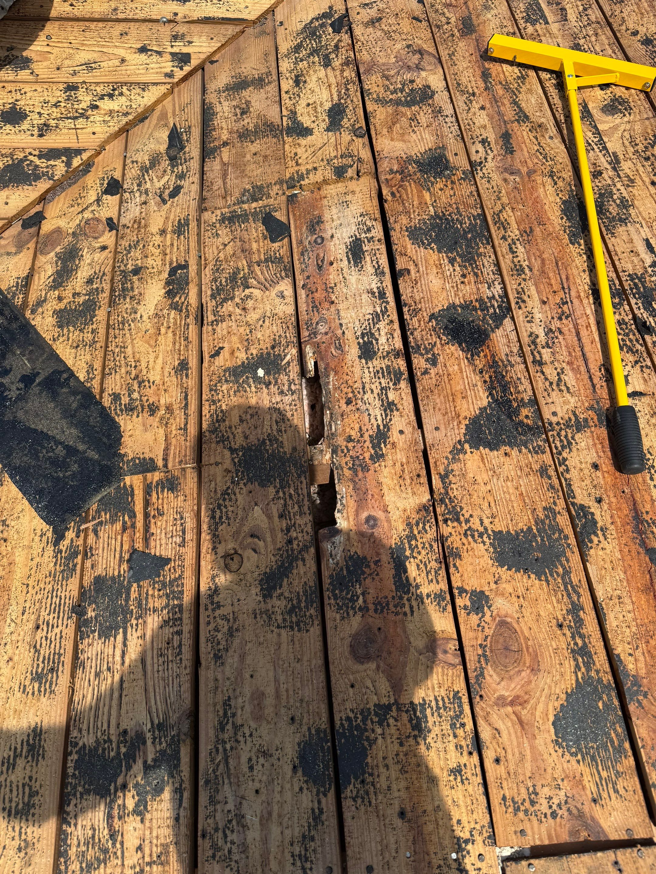 Project in Seminole 33772 by Mitchell Roofing Company LLC 