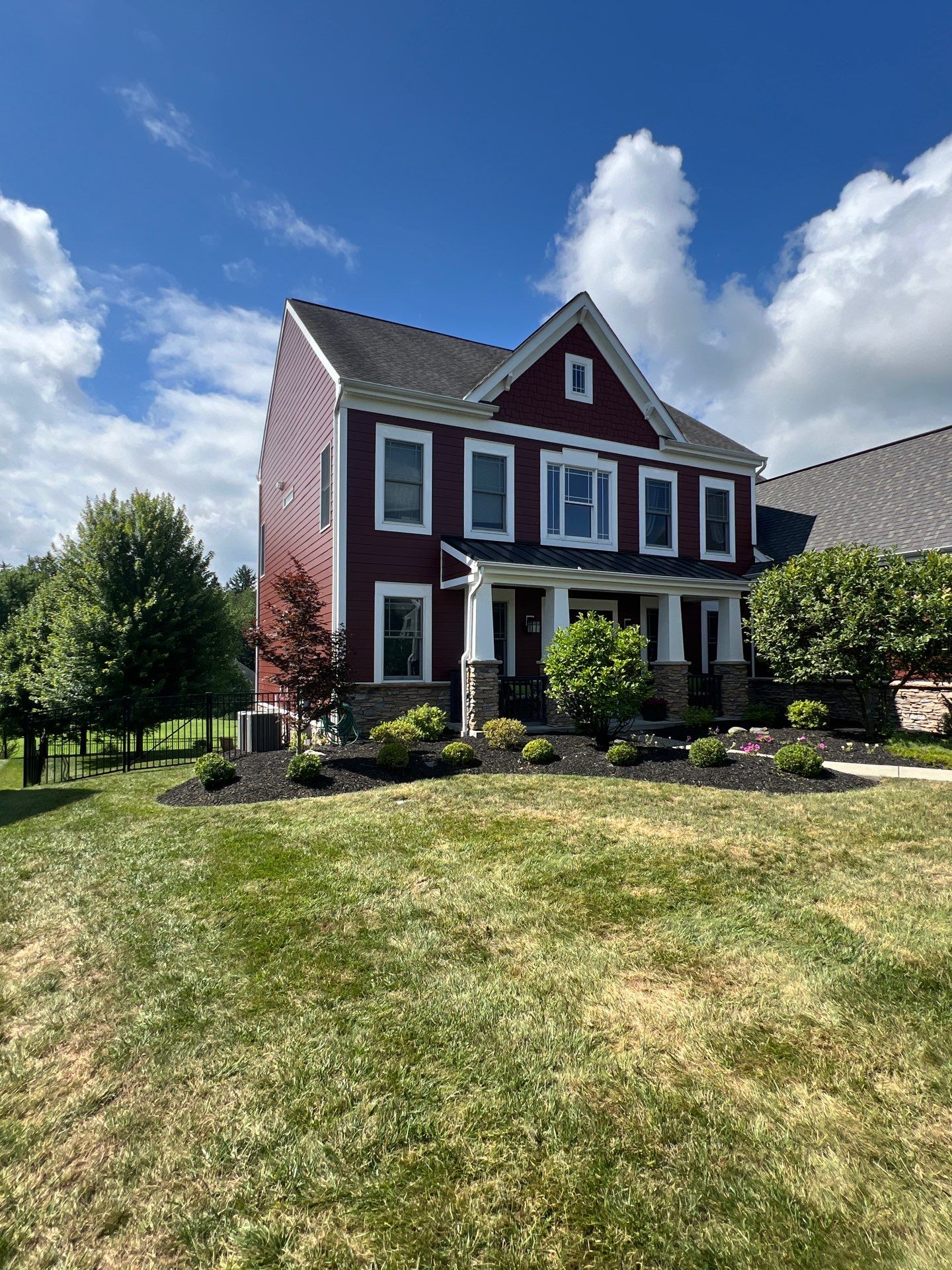 Countrylane Red James Hardie Siding Replacement in Franklin Park by Knockout Home Solutions