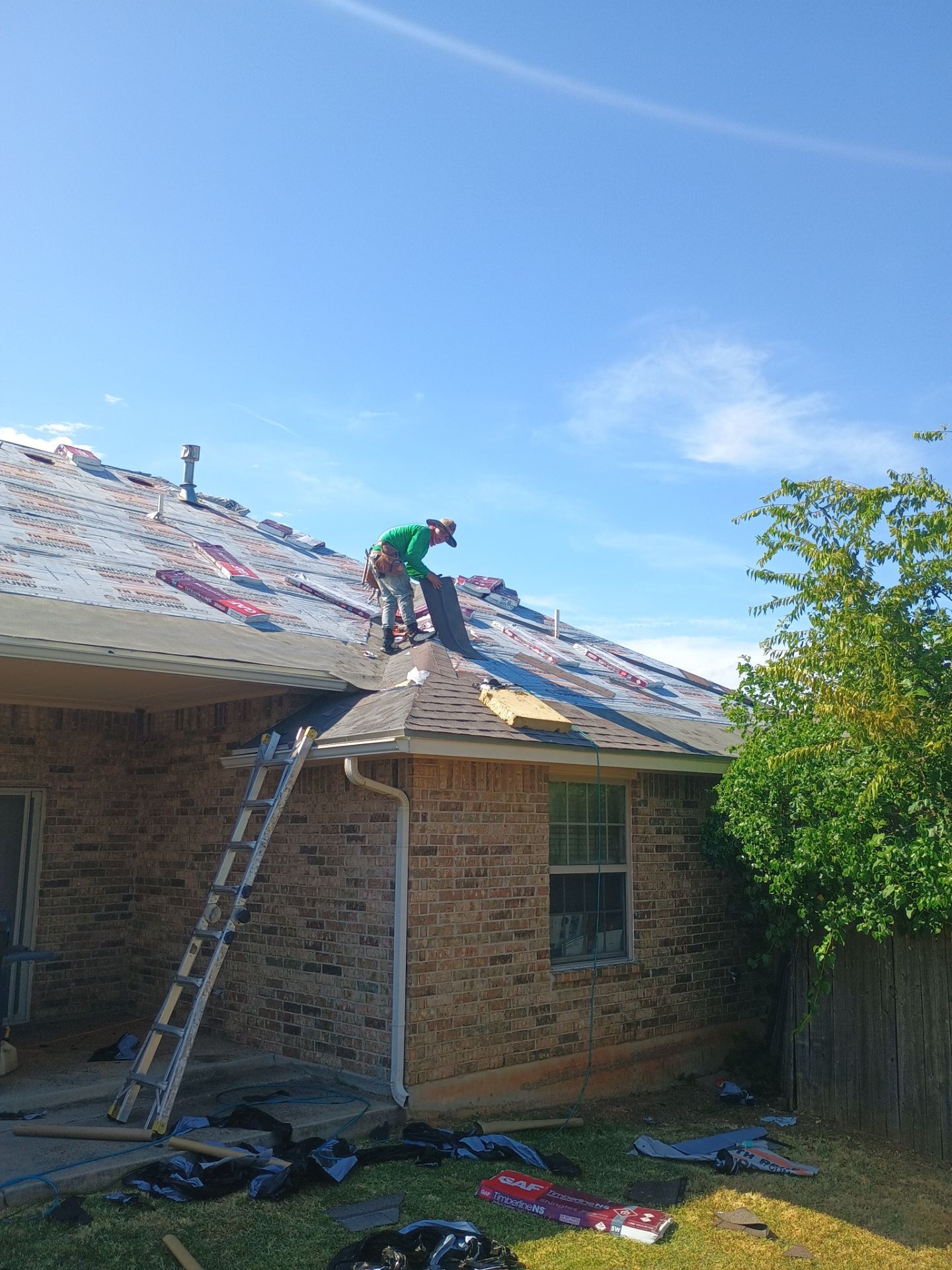 Oklahoma City Full Residential Roof Replacement with GAF Architectural Shingles by BANA Roofing and Solar Supply