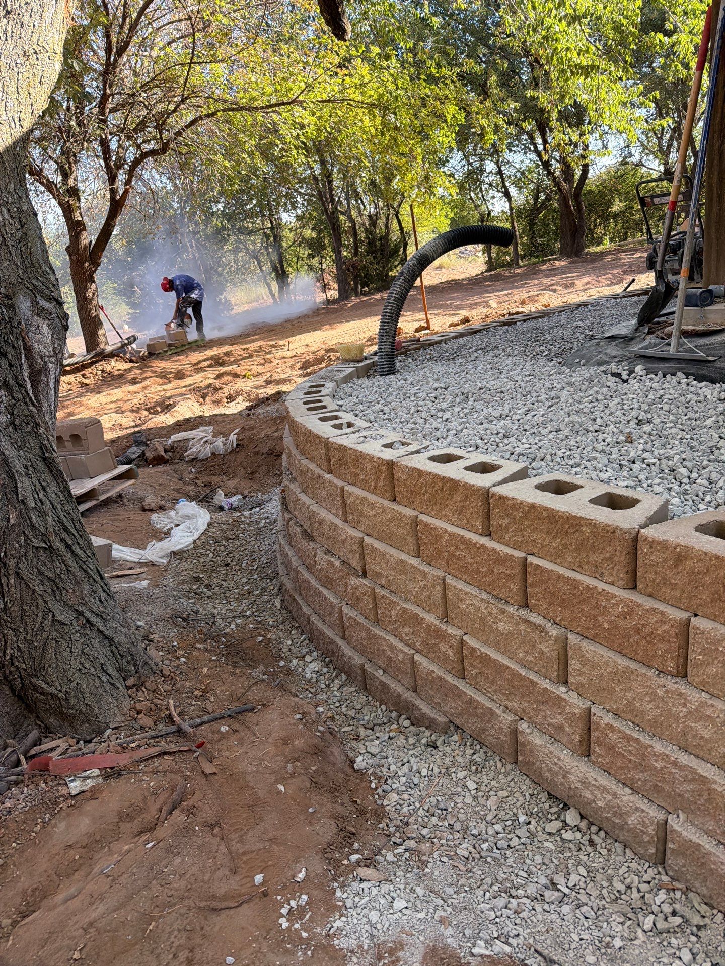 Retaining Wall by Clays Services Inc
