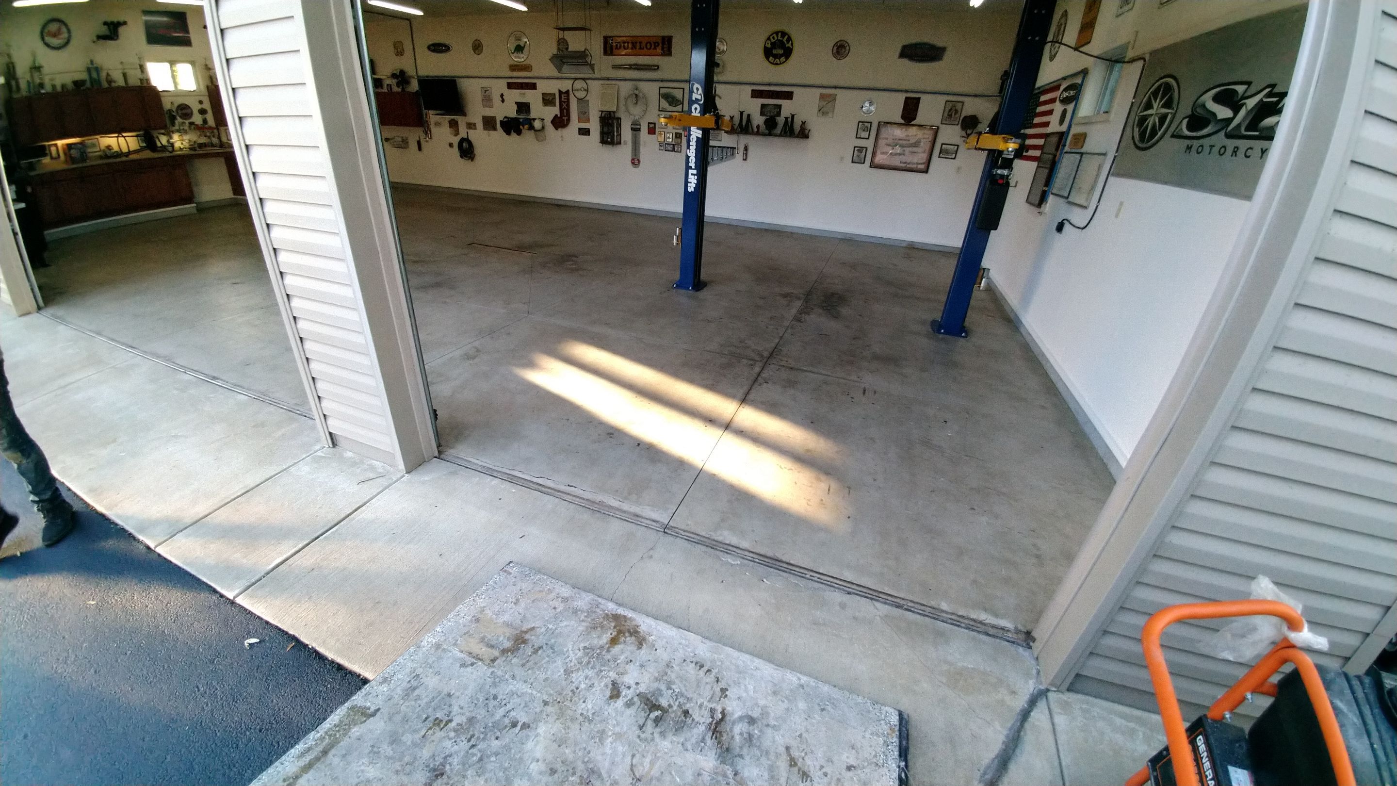 Large Garage in Mt. Everest - Vienna, OH by Alexander Concrete Coatings