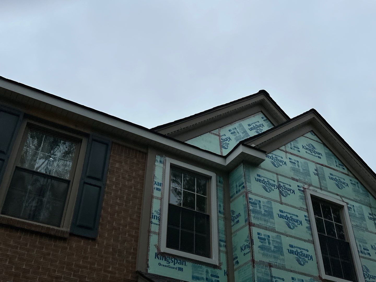 Siding Replacement using Alside Charter Oak D4.5" by 180 Contractors