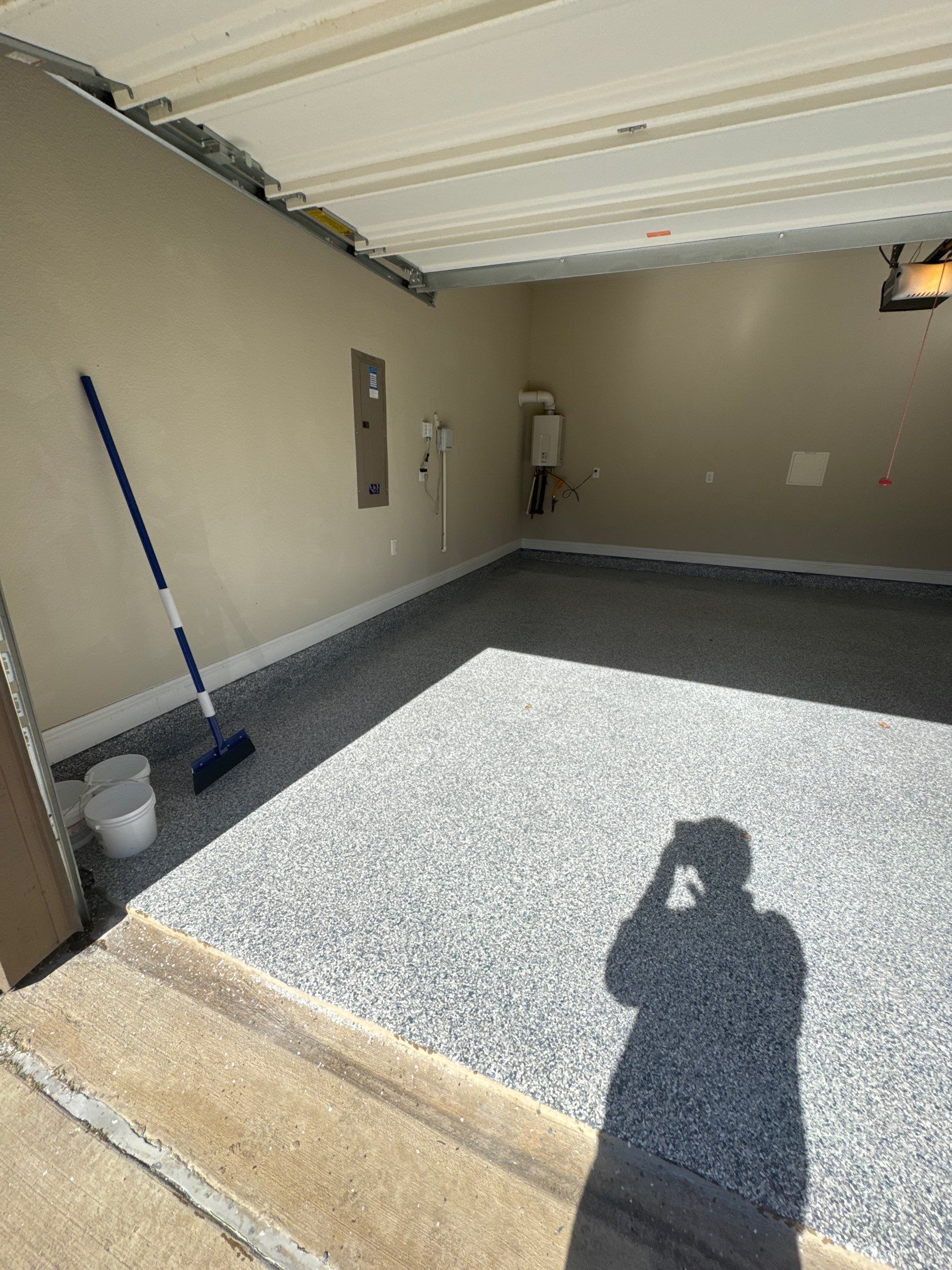 Total Home Refinement: High-Gloss Garage & Custom Interior Storage by Tibi Soli LLC
