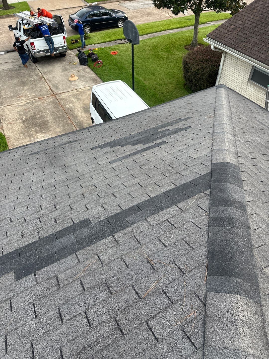 Hail Damage using Owen's Corning Duration (Lifetime) Shingles by Roof Repair Company