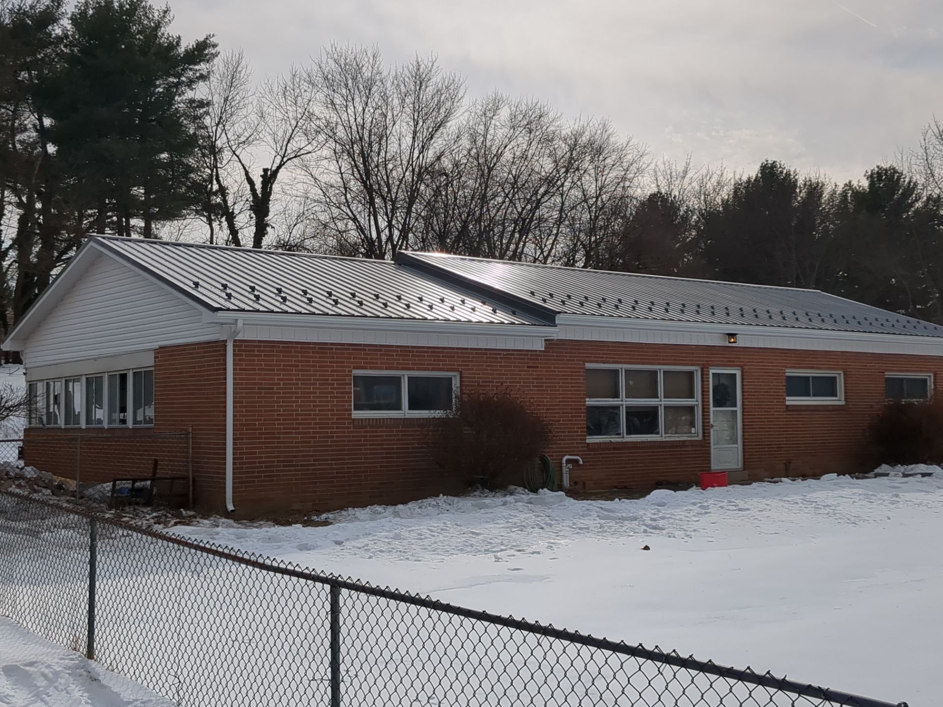 Metal Roofing and Vinyl Siding Install in Harrisburg by Esh Builders