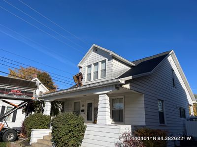 Residential Roofing Installation using GAF Timberline HDZ Charcoal