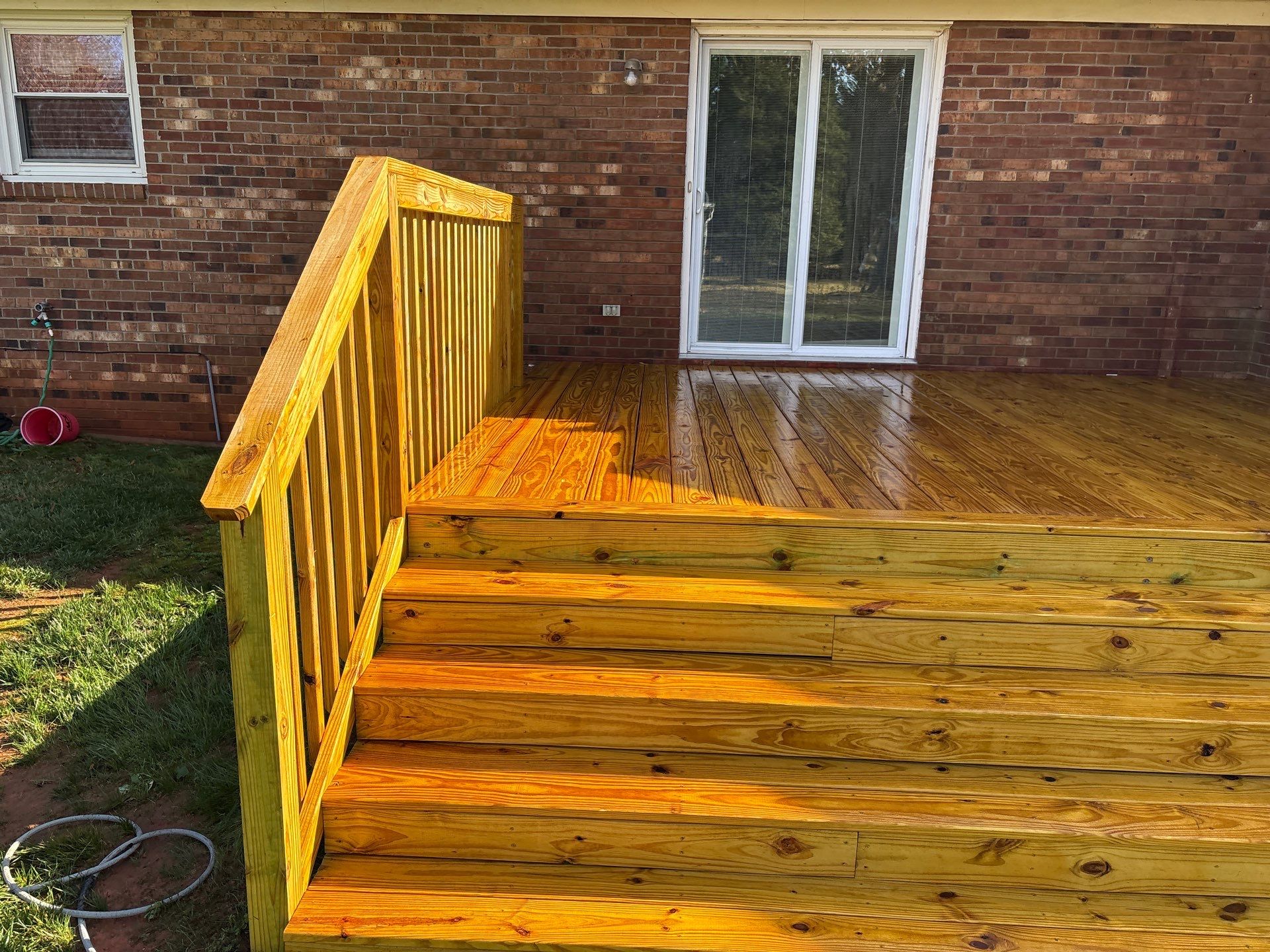 Wood Deck using Wood Sealant by DuraSeal