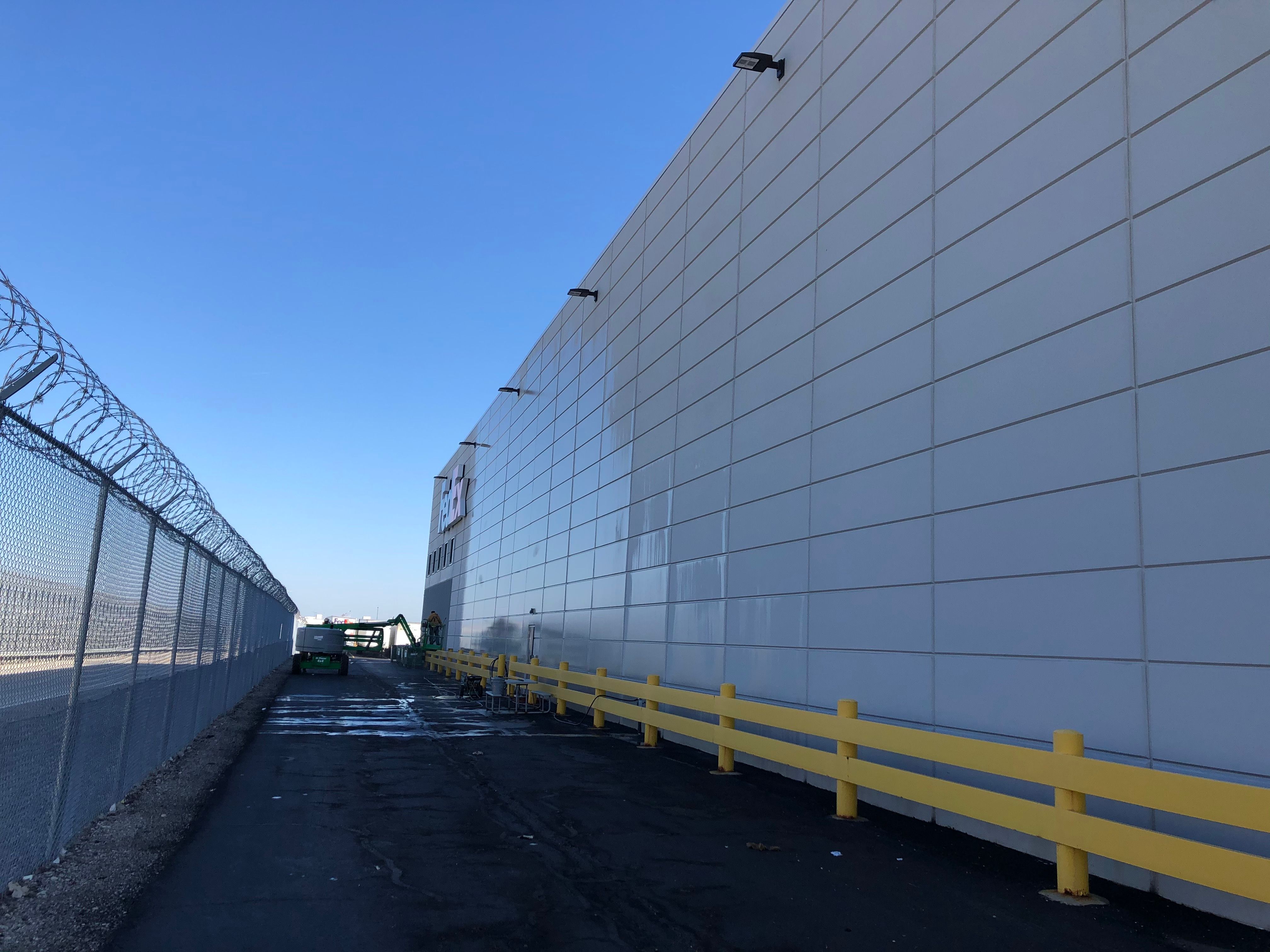 Tilt-up Precast Exterior Warehouse Painting by Paint Platoon USA