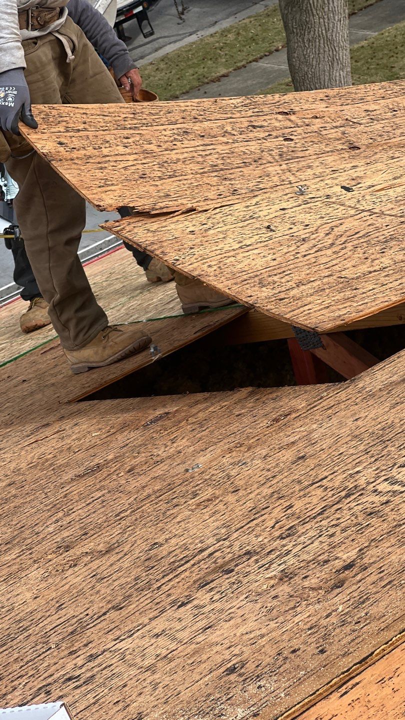 Residential Roofing Installation using GAF Timberline HDZ Charcoal by Nitro Roofing and Construction