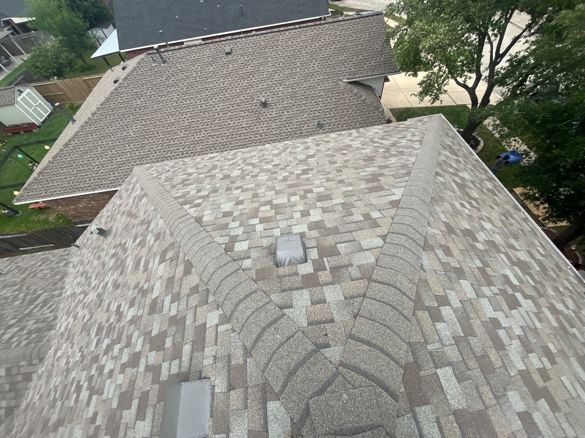 Residential Roofing Installation using Owen's Corning Duration (Lifetime) Shingles by Roof Repair Company