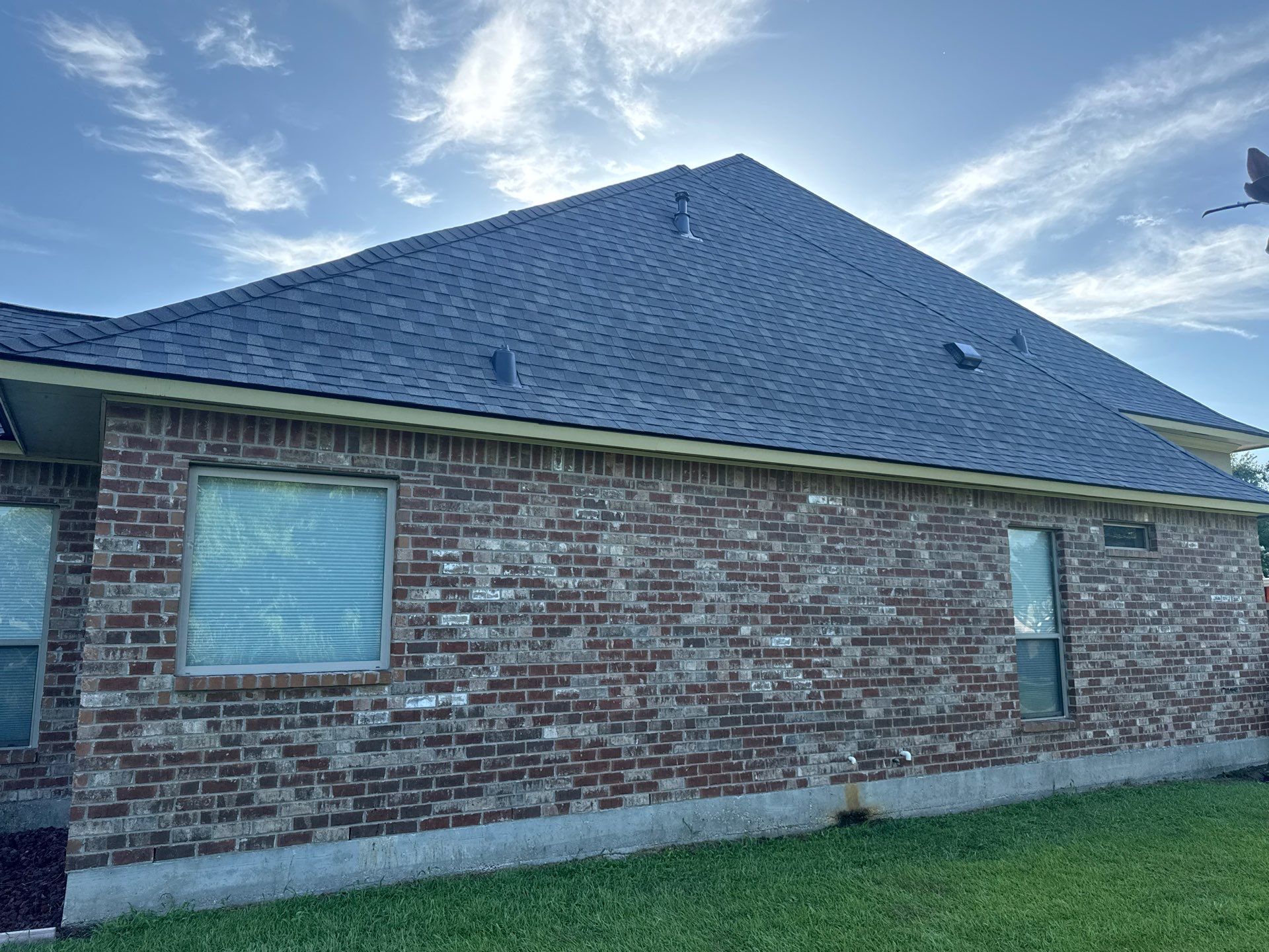 Certainteed Landmark Driftwood by Top Team Roofing & Construction