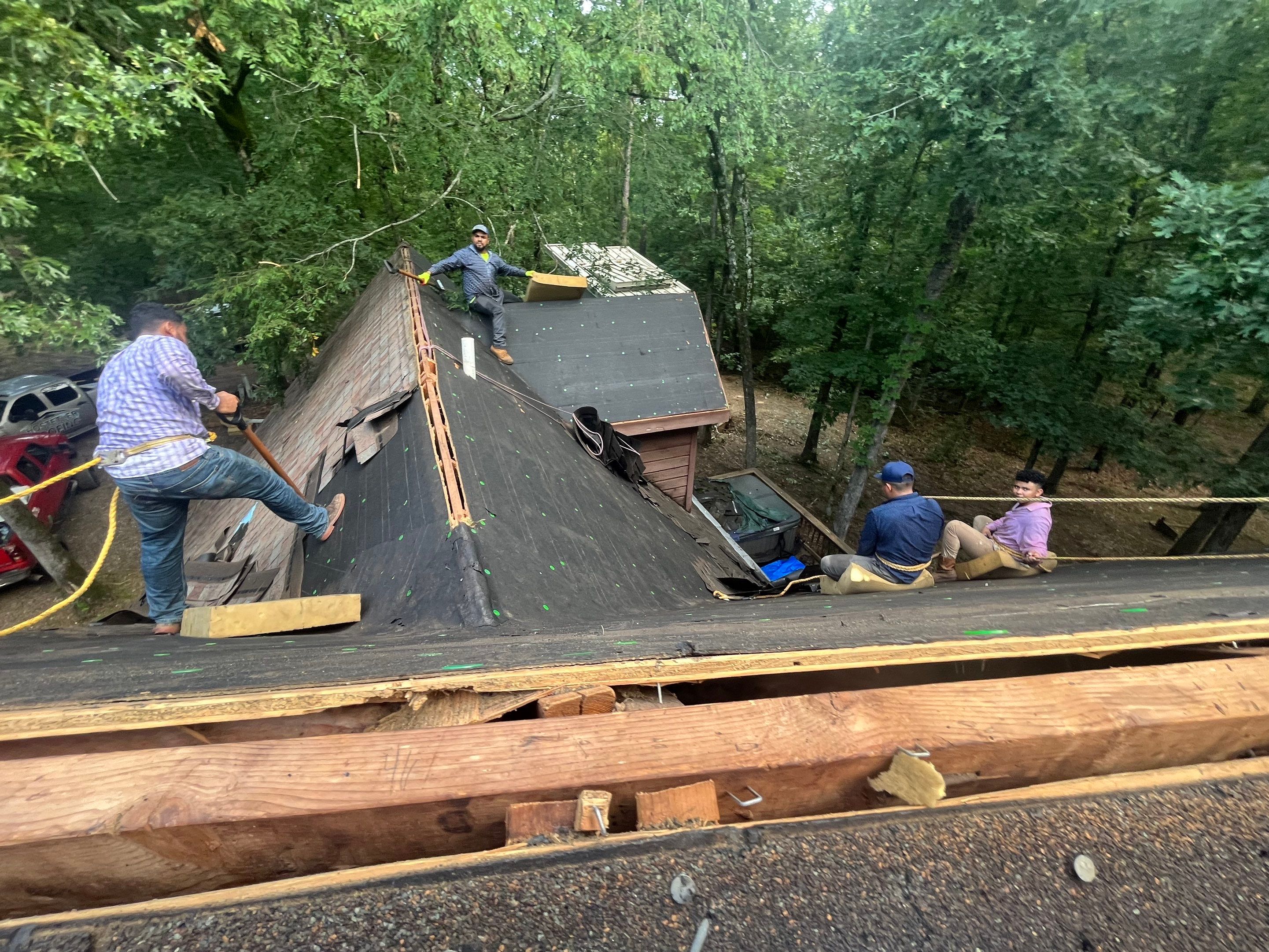 Residential Reroof: 40 Year Impact Rated Architectural Shingles by Hostetler Roofing