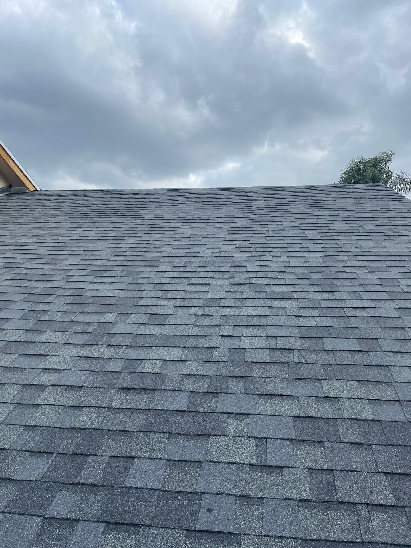 Residential Re-Roof using Owens Corning Duration Shingle in Estate Grey by First Due Roofing