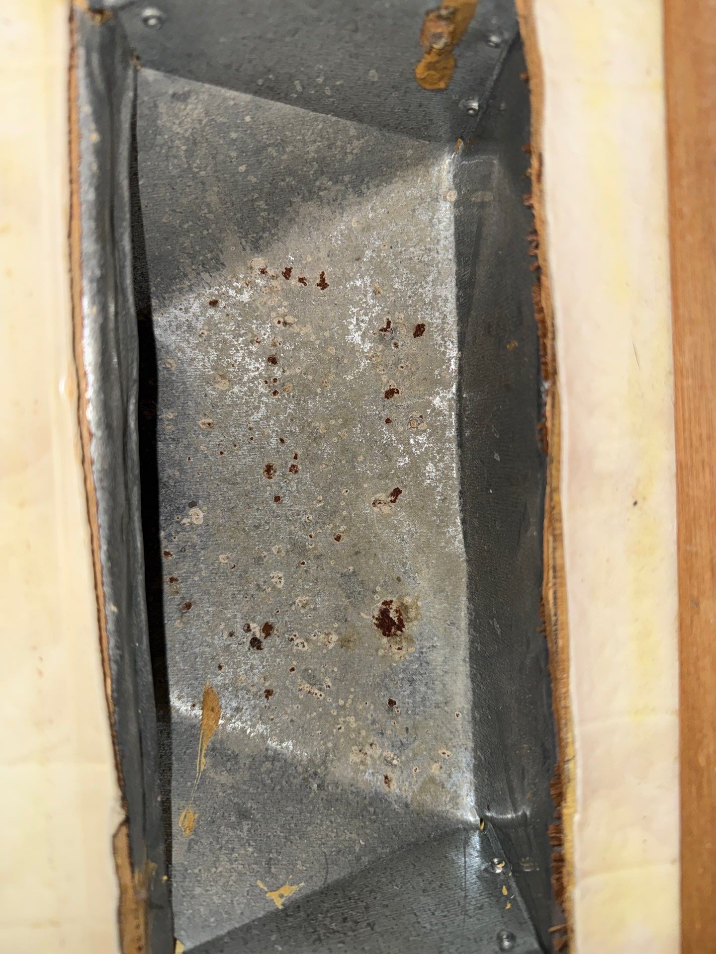 Duct Cleaning and Sanitization by Elemental Heating and air conditioning LLC