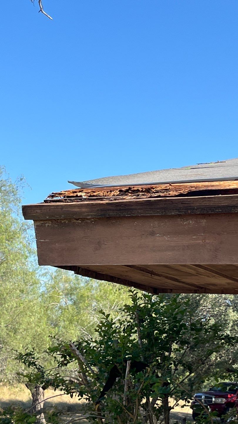 Country Roofing by Bayfront Roofing and Construction