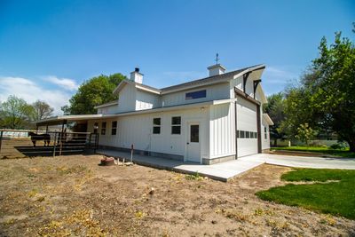 Walker Barn - Exterior