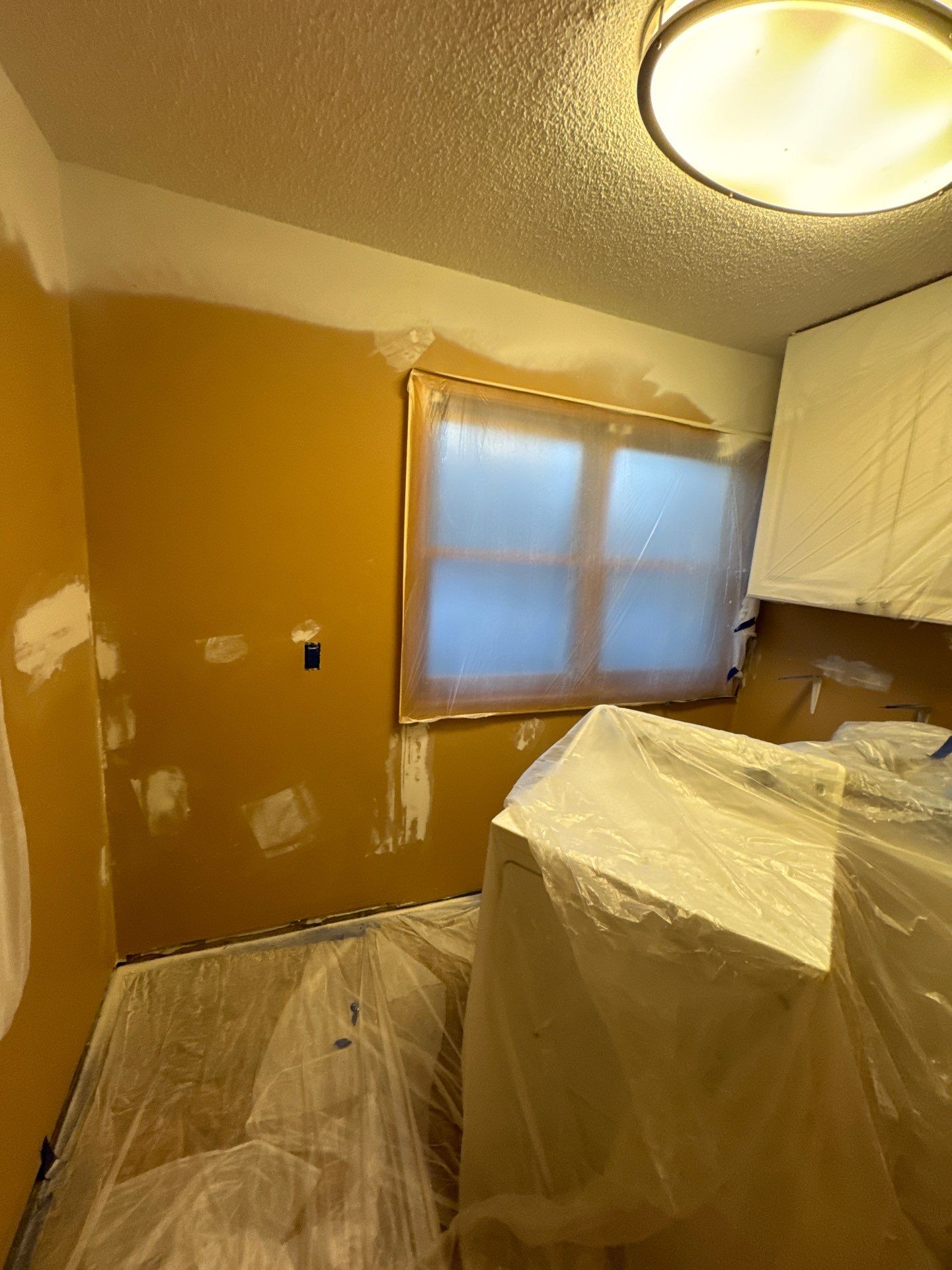 Tour the entire process of painting an interior by The Hillcrest Company 