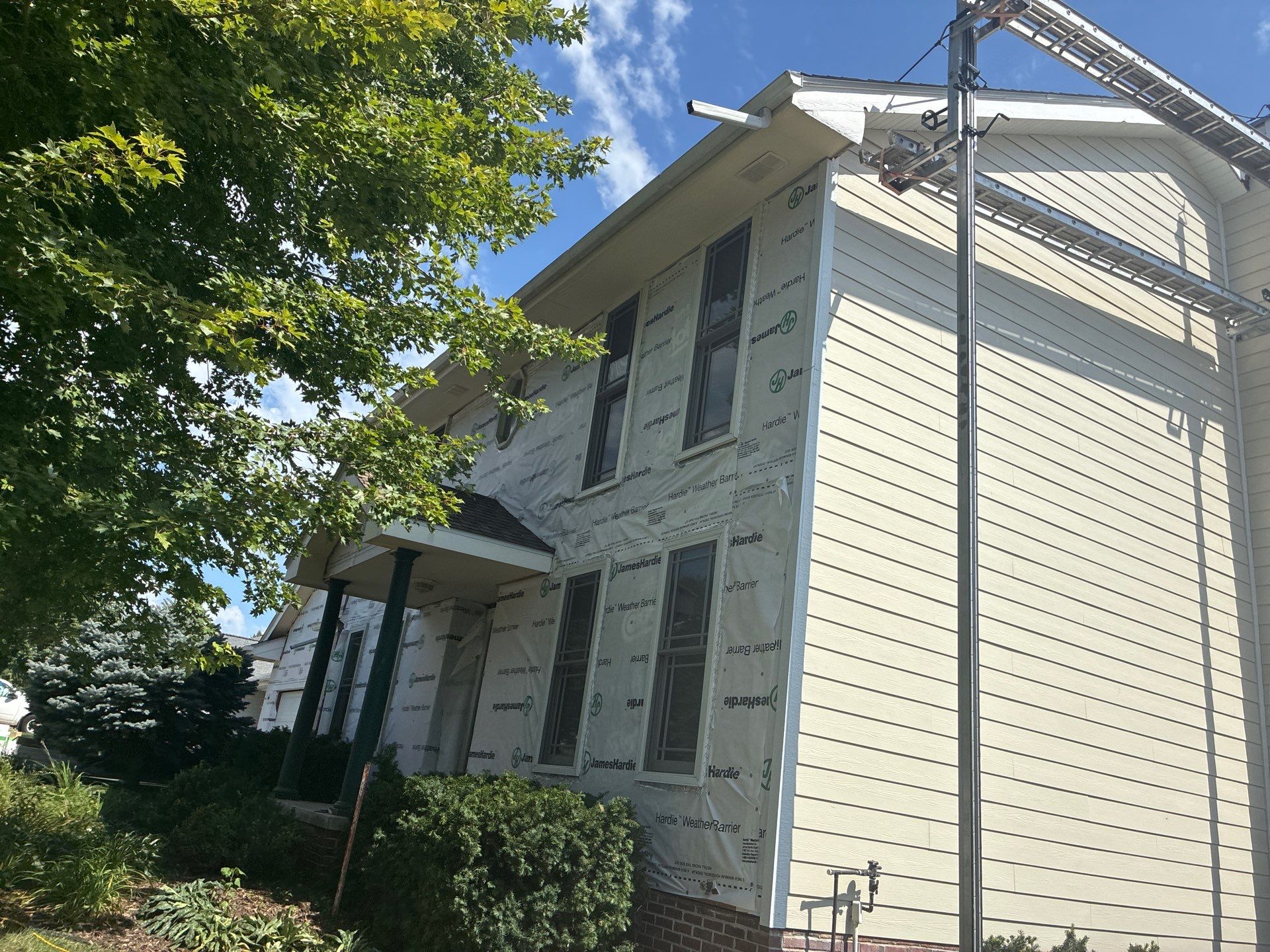 James Hardie Siding and Window Replacement in Omaha, Nebraska by Carps Complete Exteriors