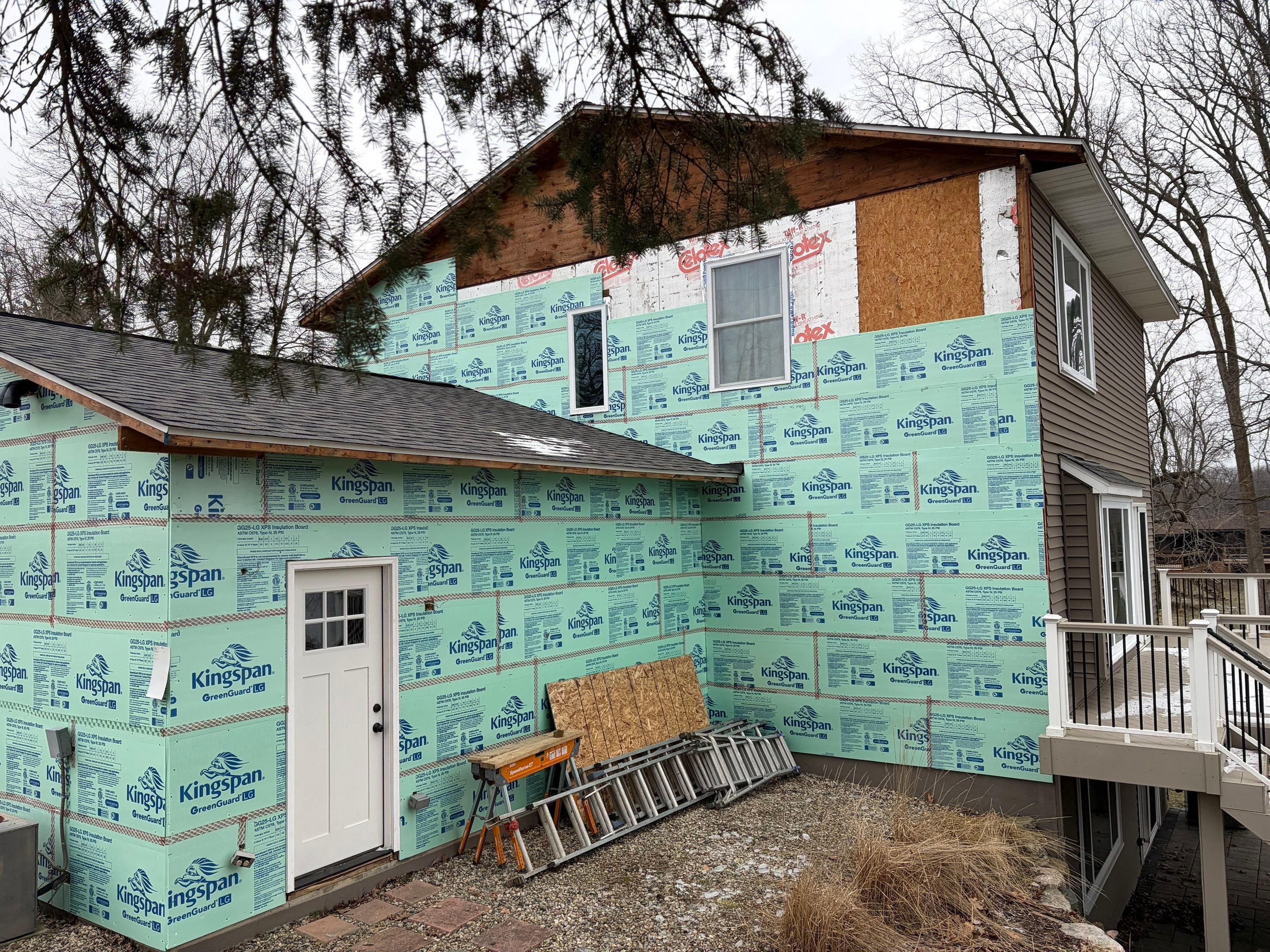 Siding Replacement using Alside Charter Oak D4.5" by 180 Contractors
