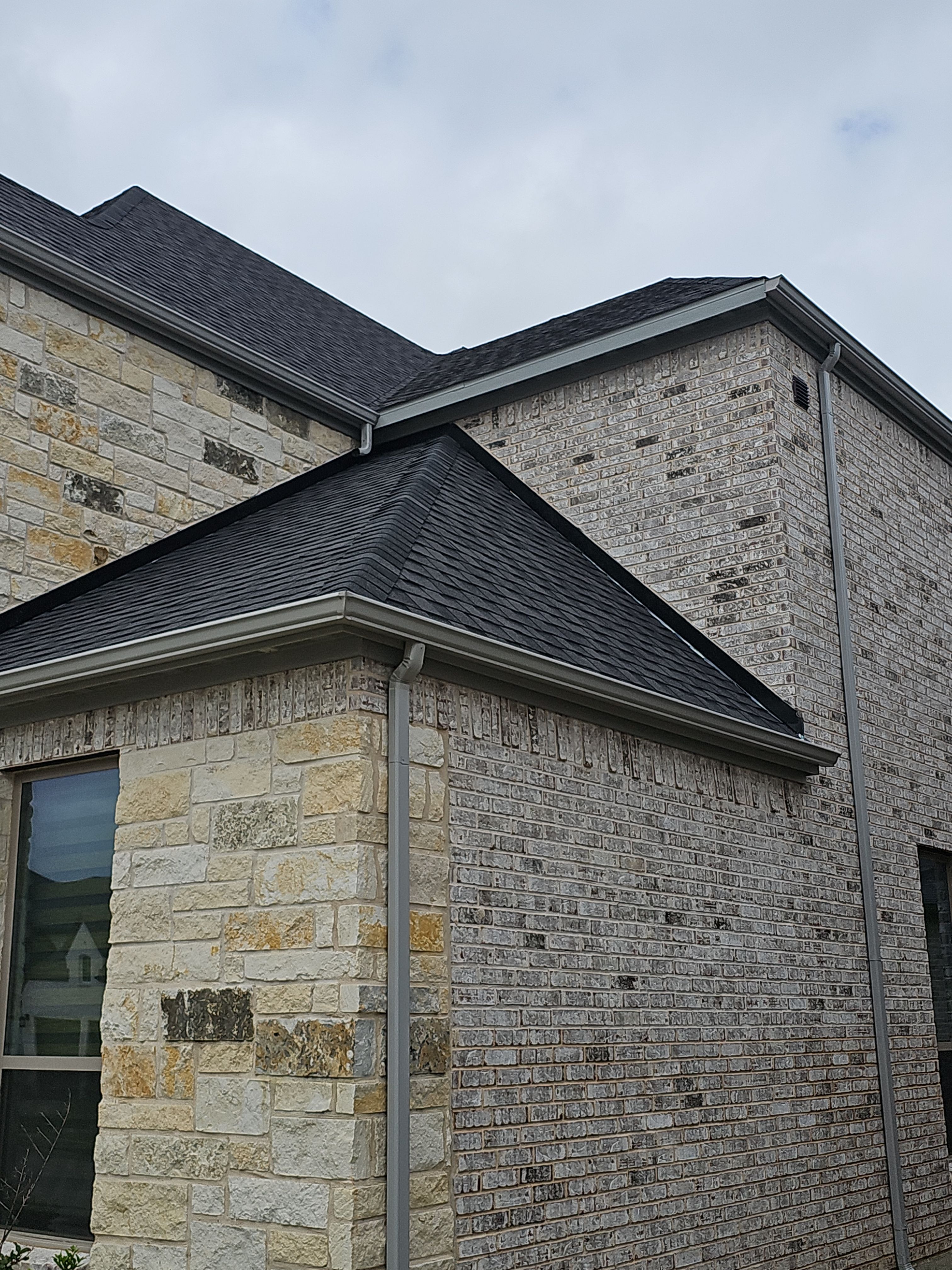Roof Leak Repair in Northlake, TX by road roofing llc