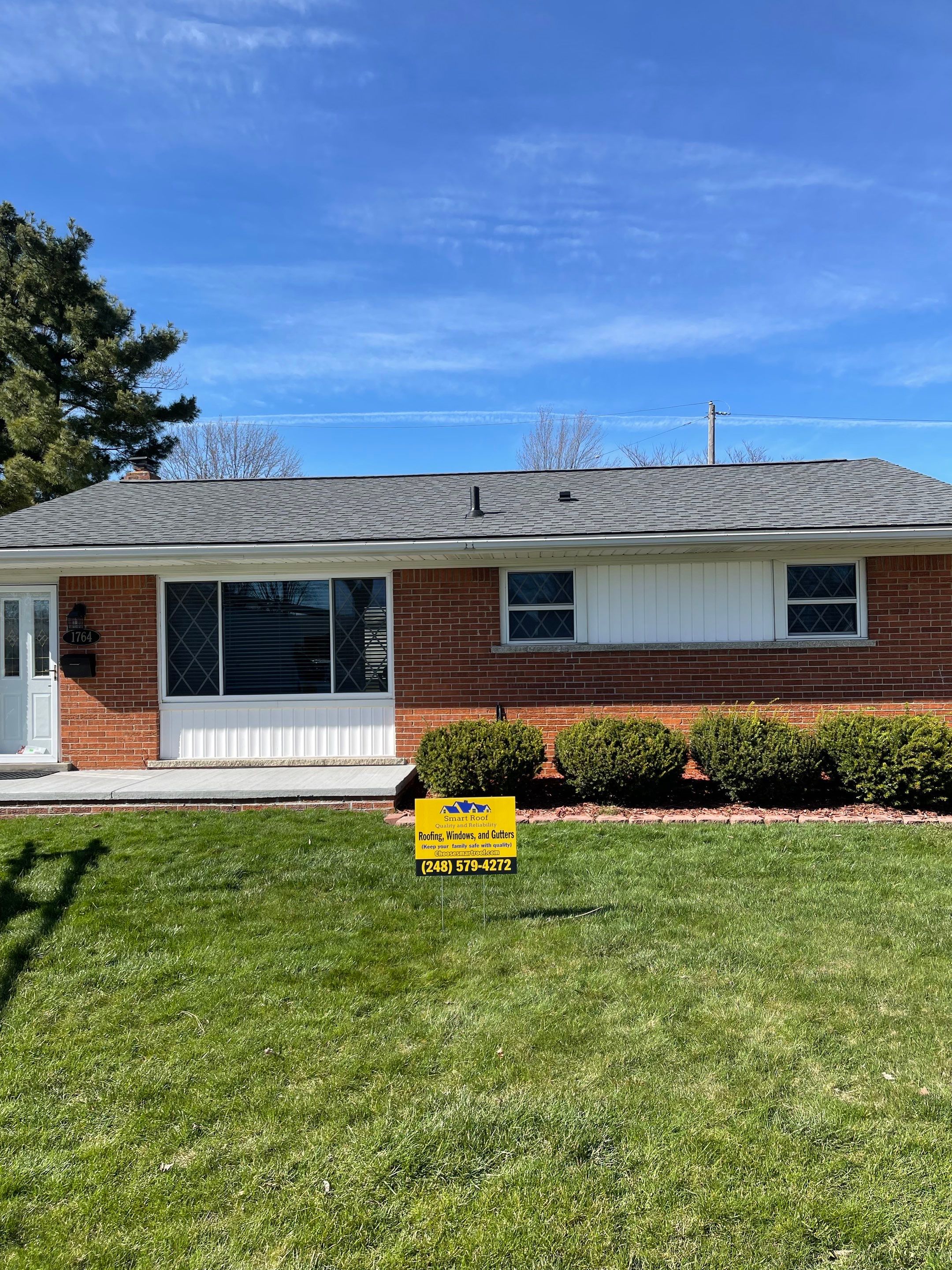Window Installation using Replace windows  by Smart Roof